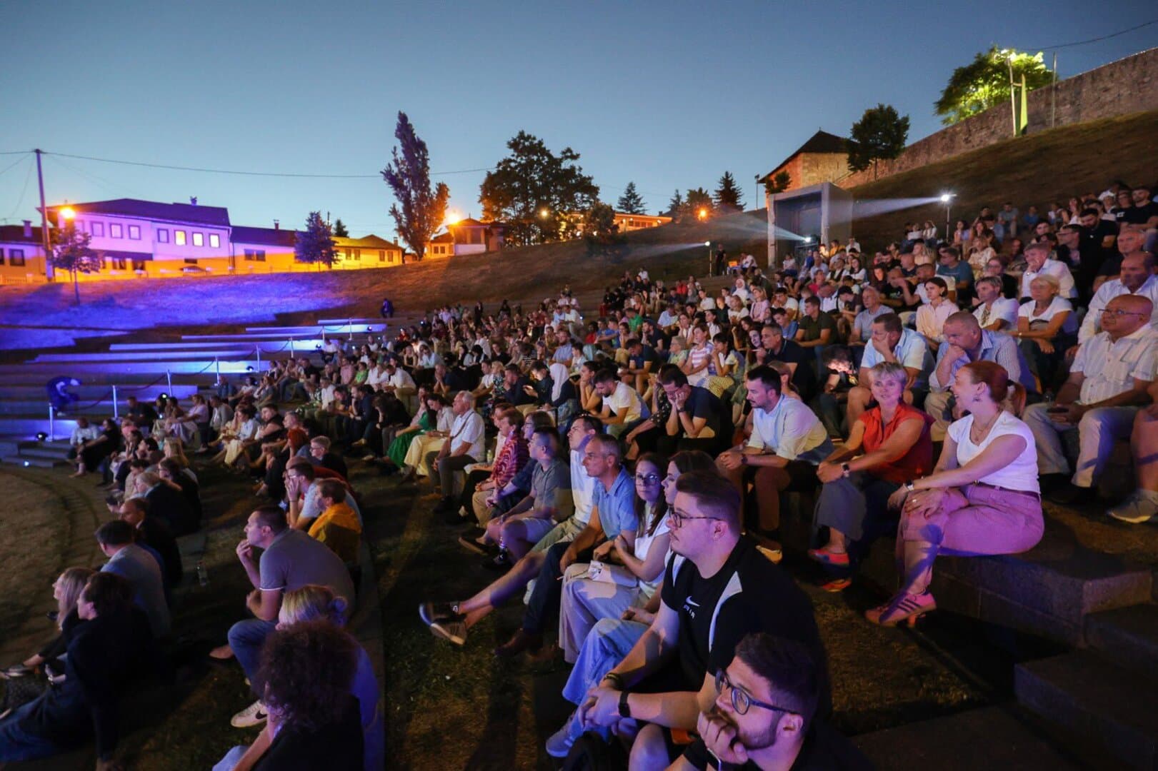 EU obilježava 30 godina od genocida u Srebrenici: Sjećanje kao temelj borbe protiv negiranja - slika 2