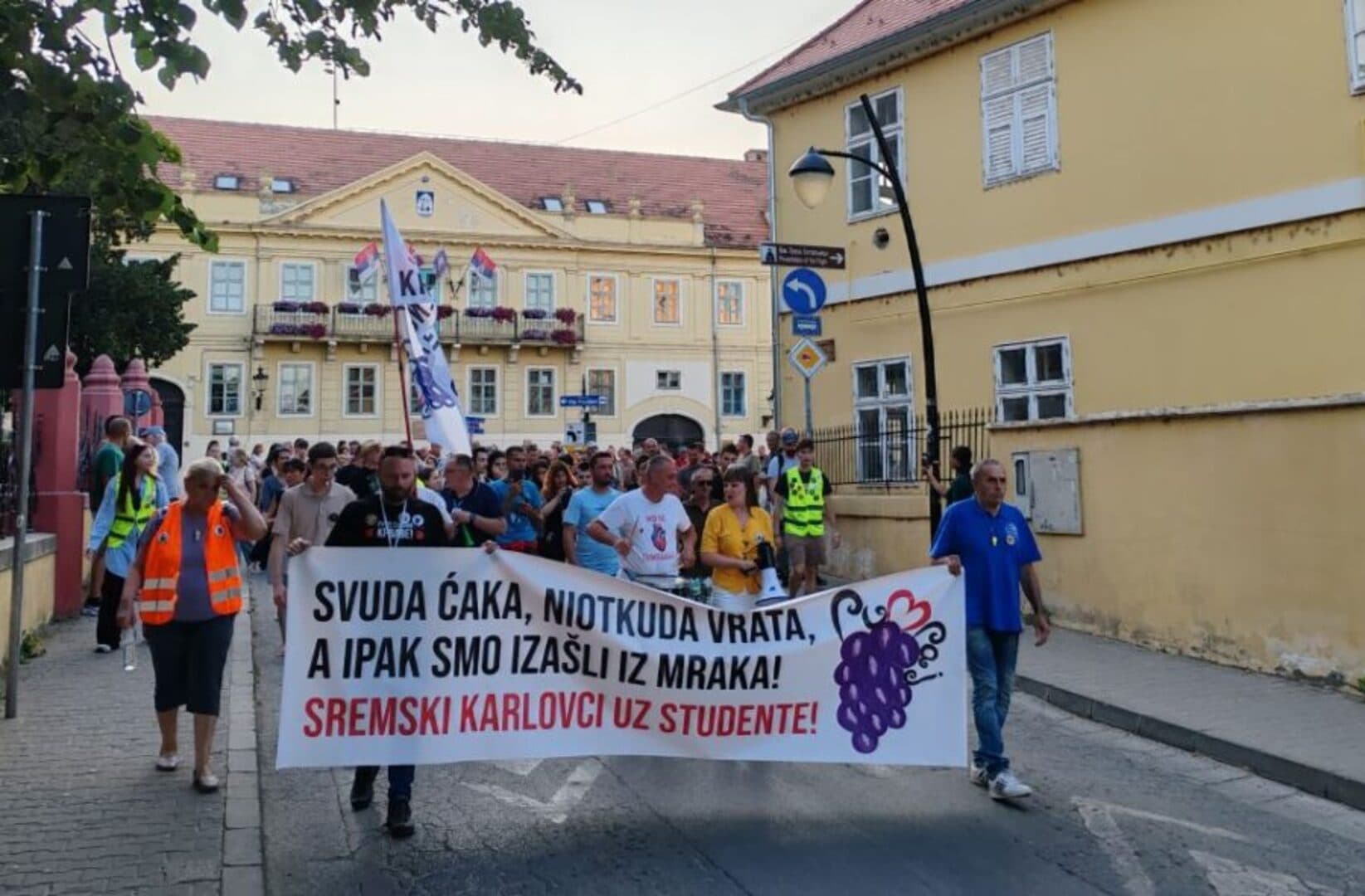 Grad u Srbiji proglasio Vučića nepoželjnmi. On bi danas trebao ići tamo - slika 1