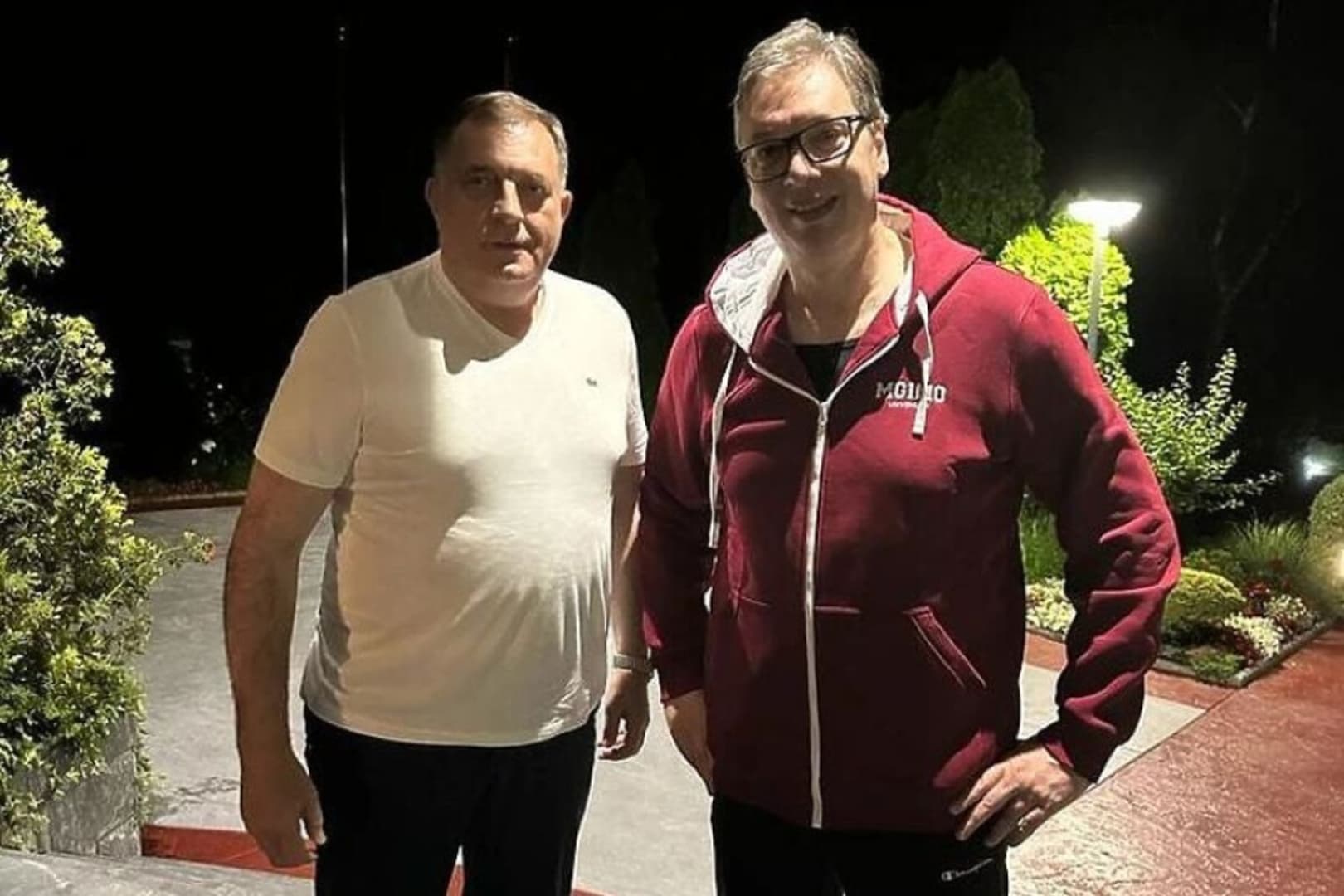 Dodik u problemu, Vučić u igri - slika 1