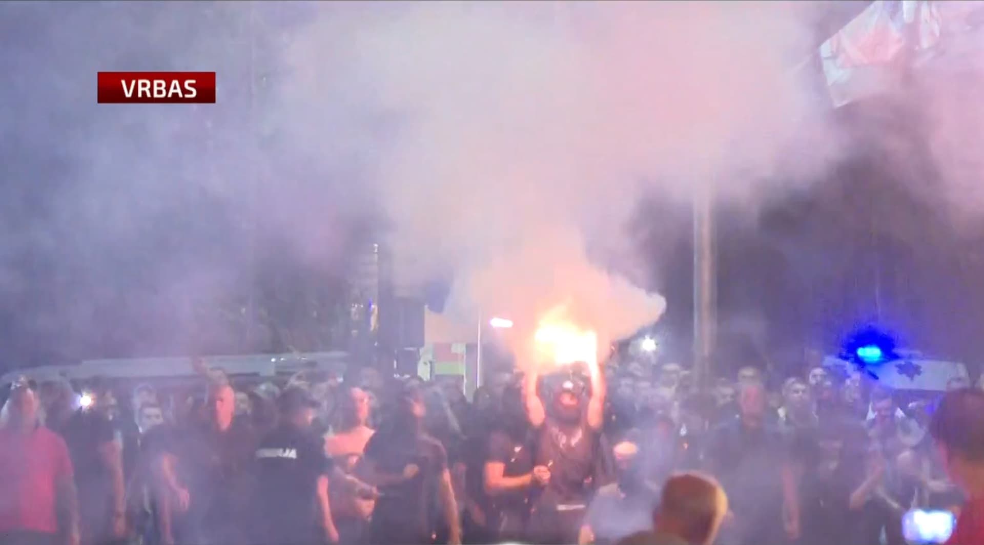 "Srbija se umirit' ne može": Uhapšeno 56 osoba! - slika 1