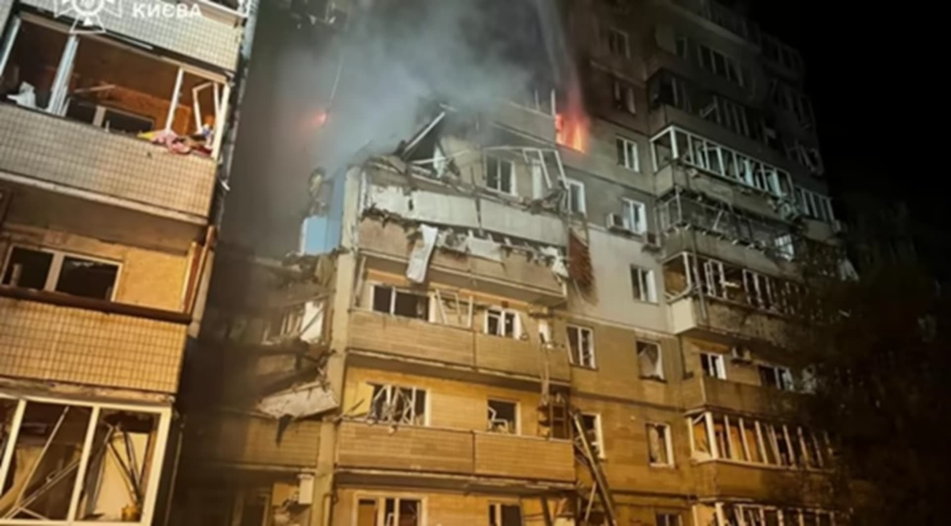 Ruski dronovi pogodili stambene zgrade u Kijevu, među poginulima i beba - slika 1