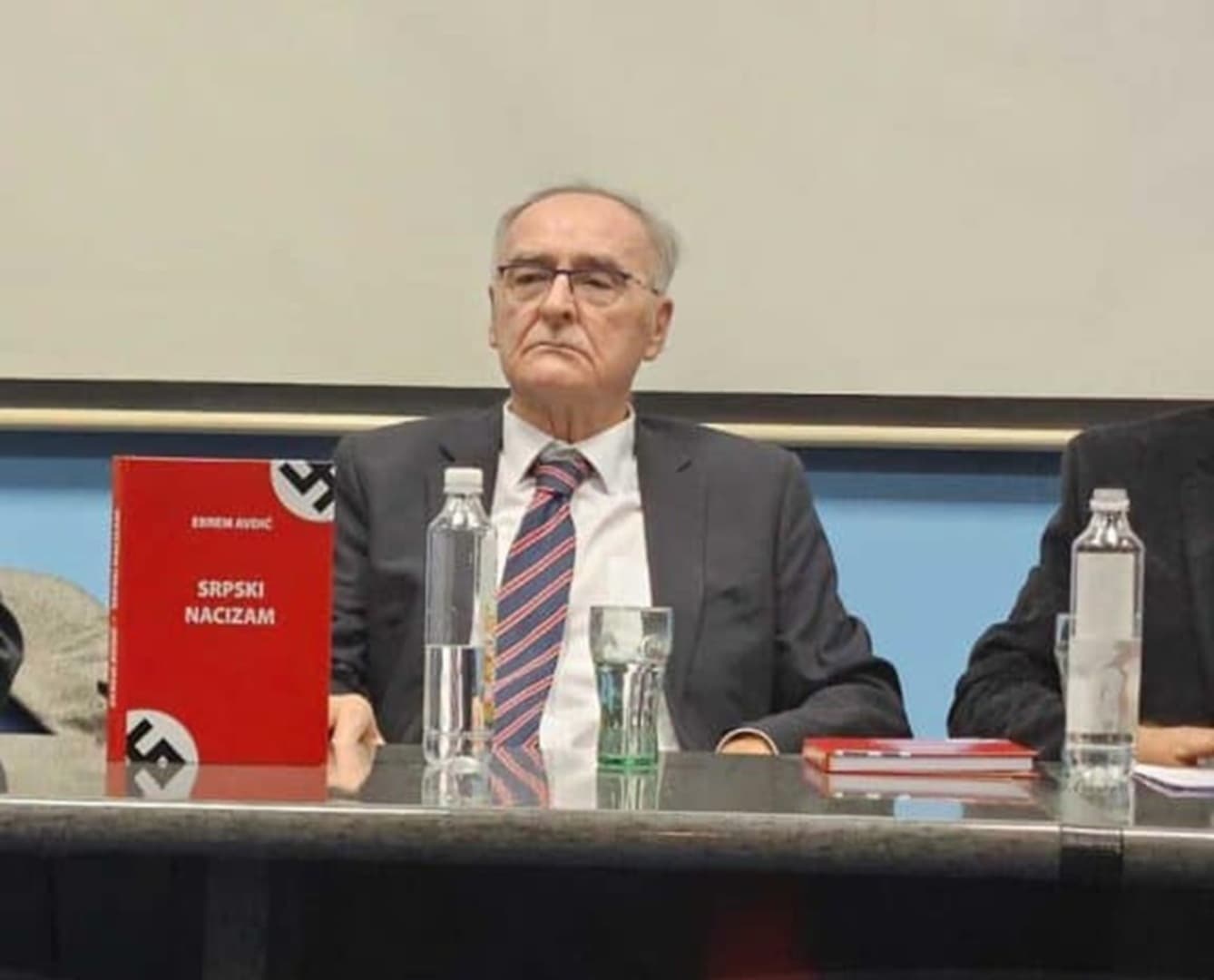 'Ovo nije nikakva antispska knjiga. Ovo je dokument!' - slika 1