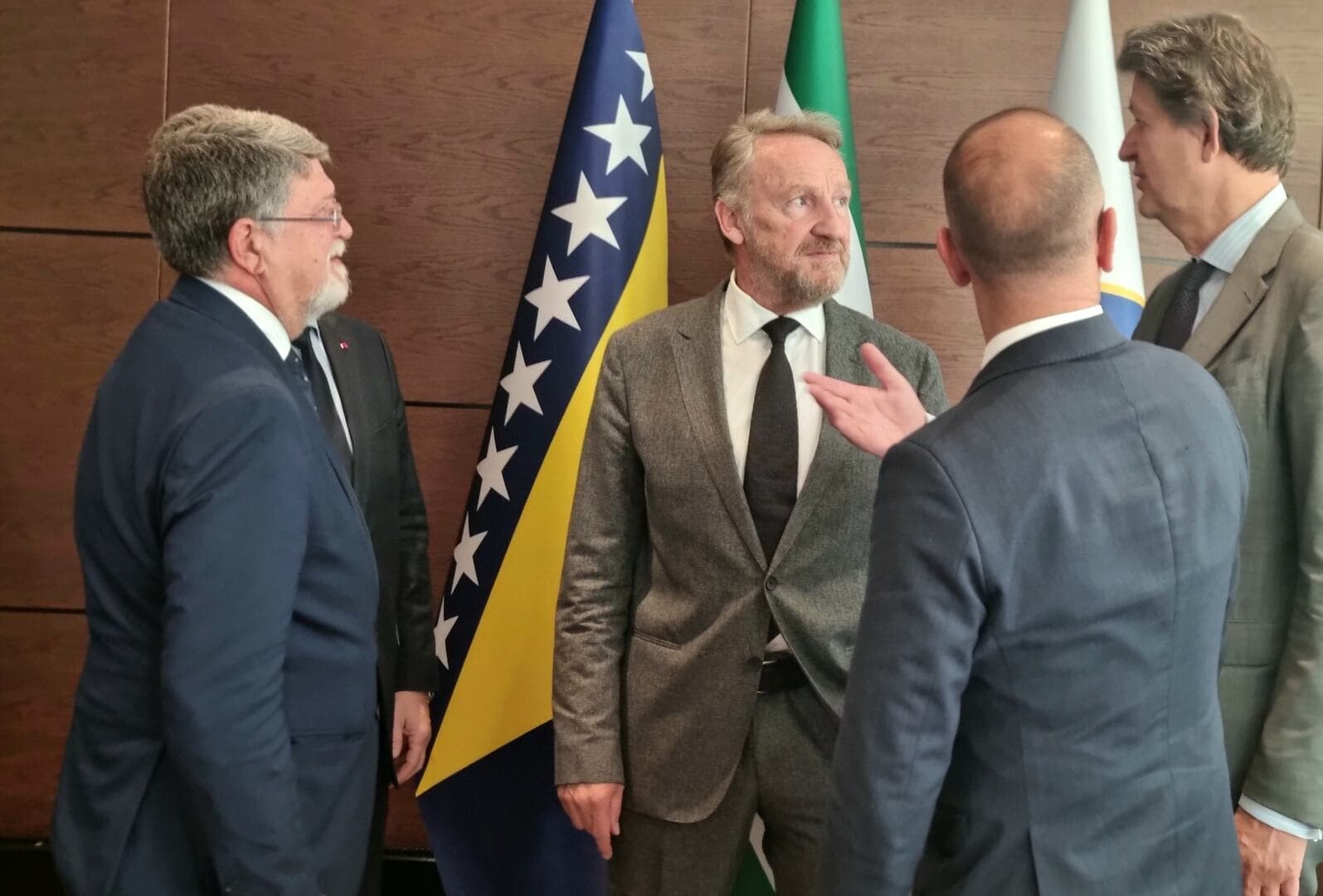 Izetbegović razgovarao sa delegacijom Evropskog parlamenta o evropskom putu BiH - slika 14