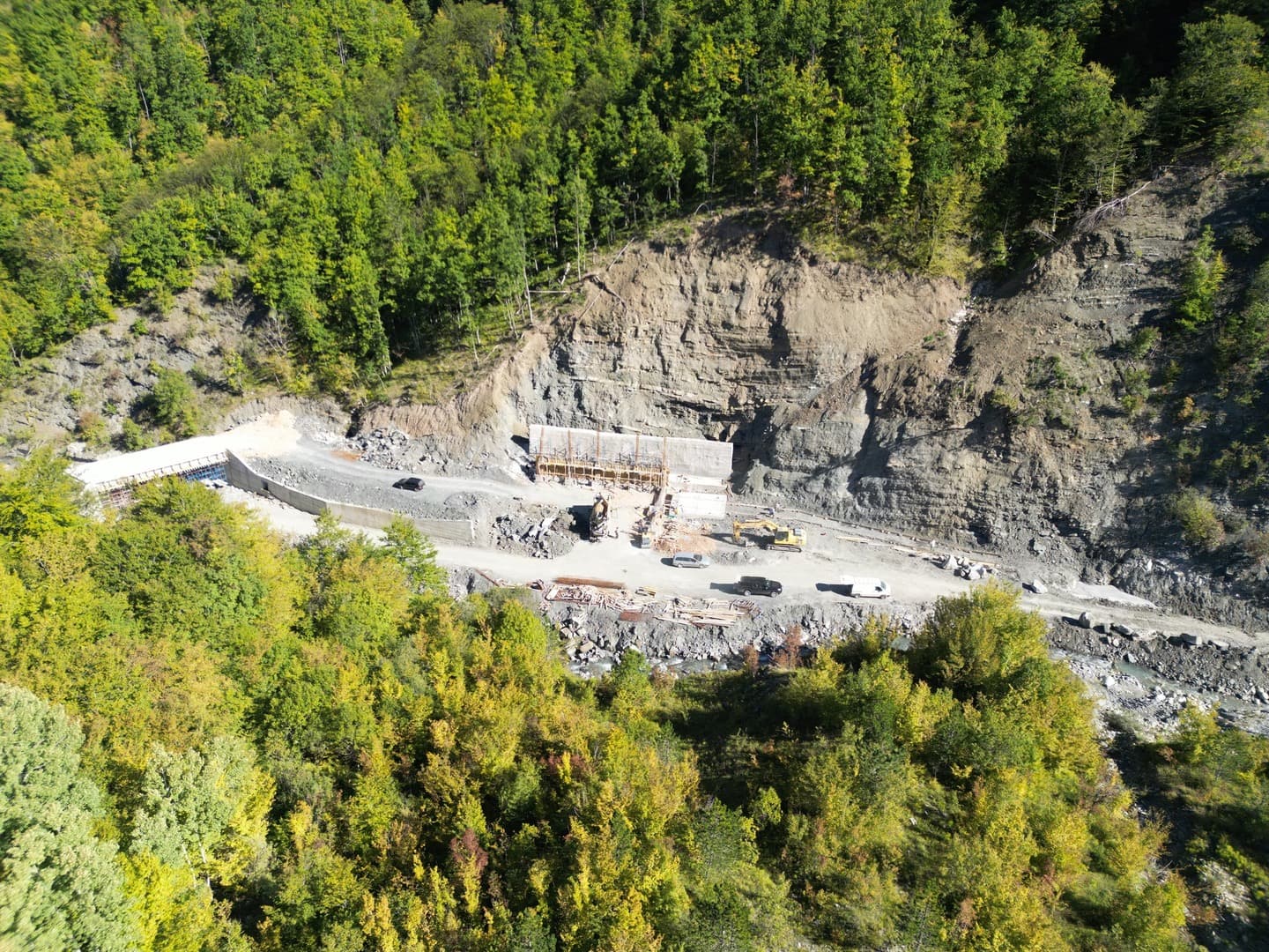 Radovi na mHE „Sutjeska S-3“ u Nacionalnom parku Sutjeska uprkos isteklom roku - slika 3