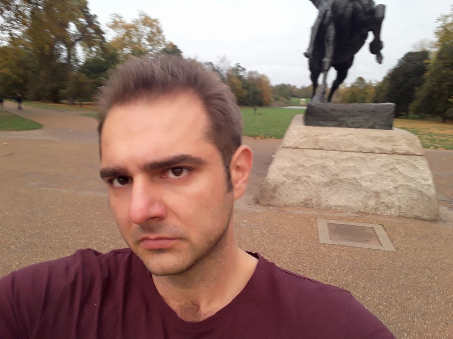 Jugobumerizam, korupcija, strah od rata: Tri bosanska opšta mjesta - slika 1