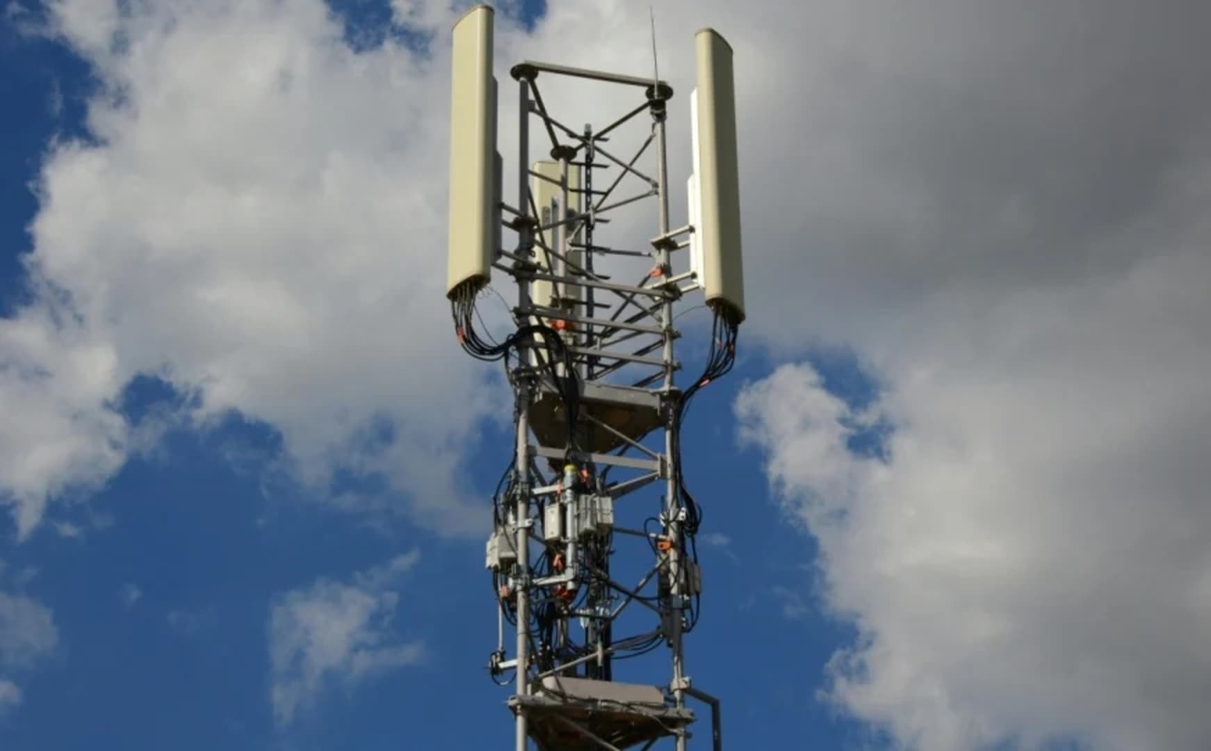 Nema nas ni na mapi! Srbija uvela 5G mrežu - slika 1