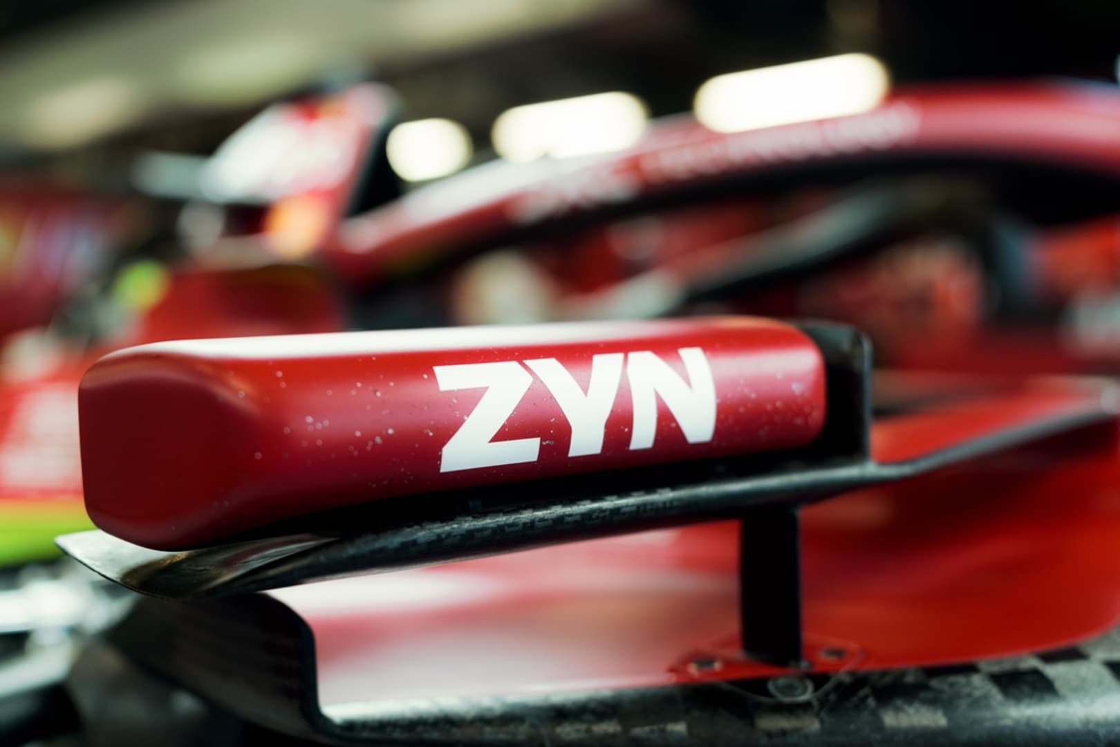 ZYN stiže na Ferrari bolide – Philip Morris širi saradnju sa Scuderia Ferrari HP - slika 1