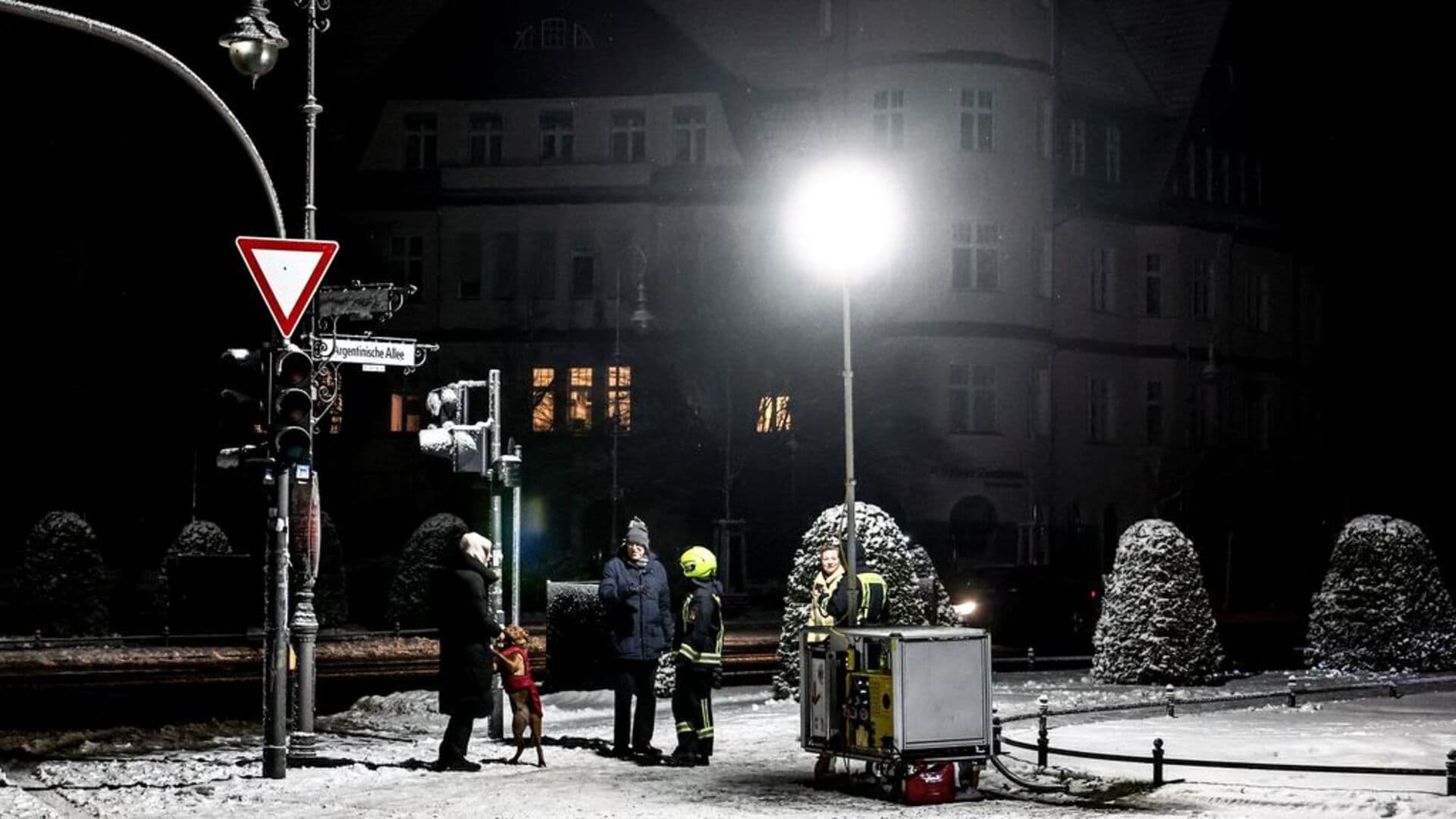 Desetine hiljada ljudi u Berlinu danima bez struje: 'Ovo je terorizam!' - slika 1