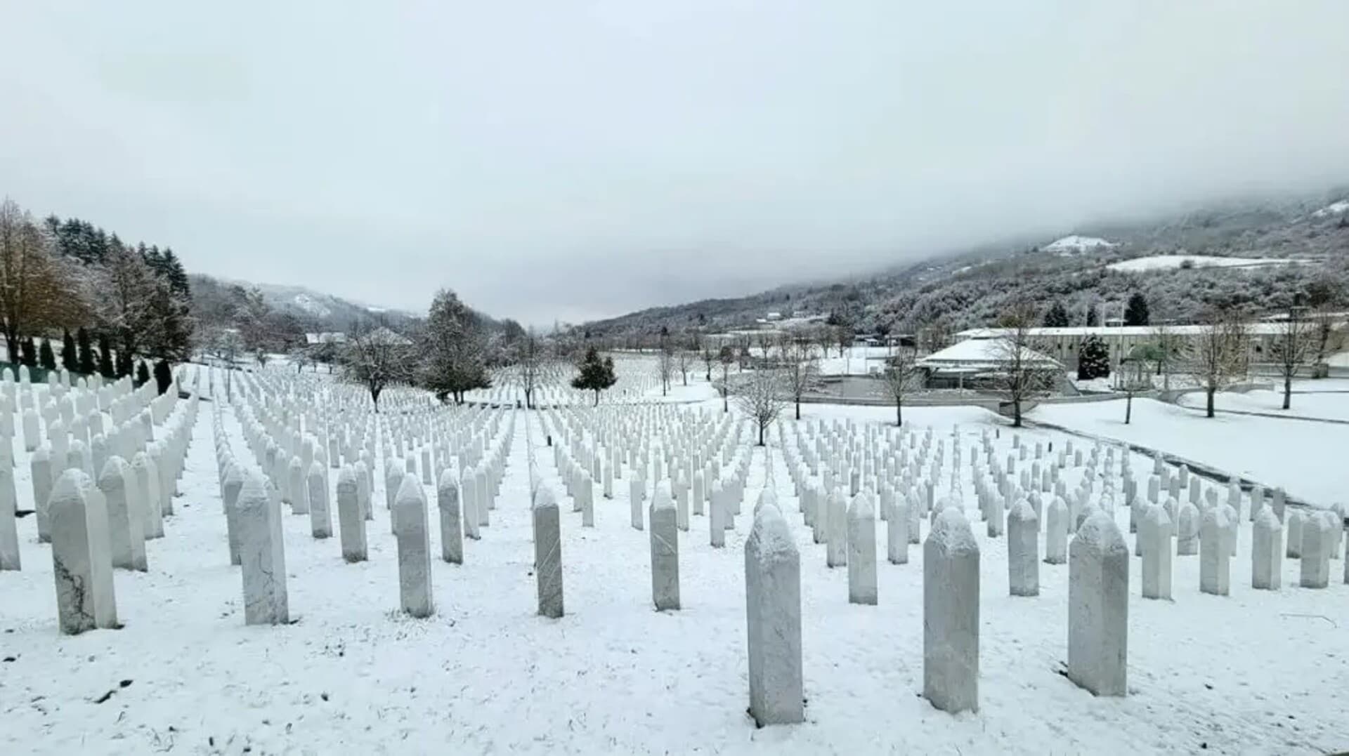 Provokacije u Srebrenici: Udruženja žrtava osuđuju negiranje genocida - slika 1