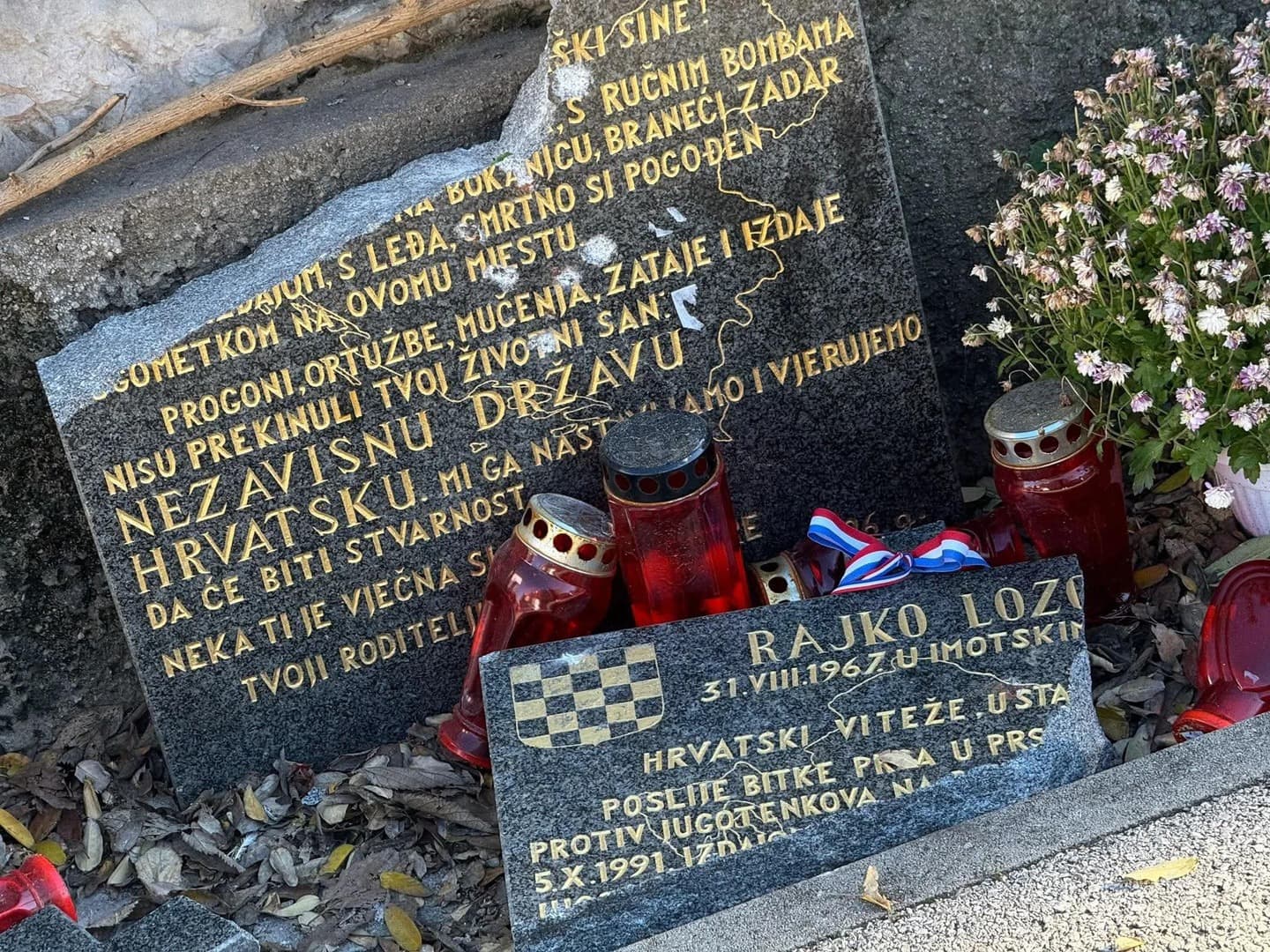 Uklonjena spomen-ploča branitelju na kojoj je pisalo "ustaški sin" - slika 1