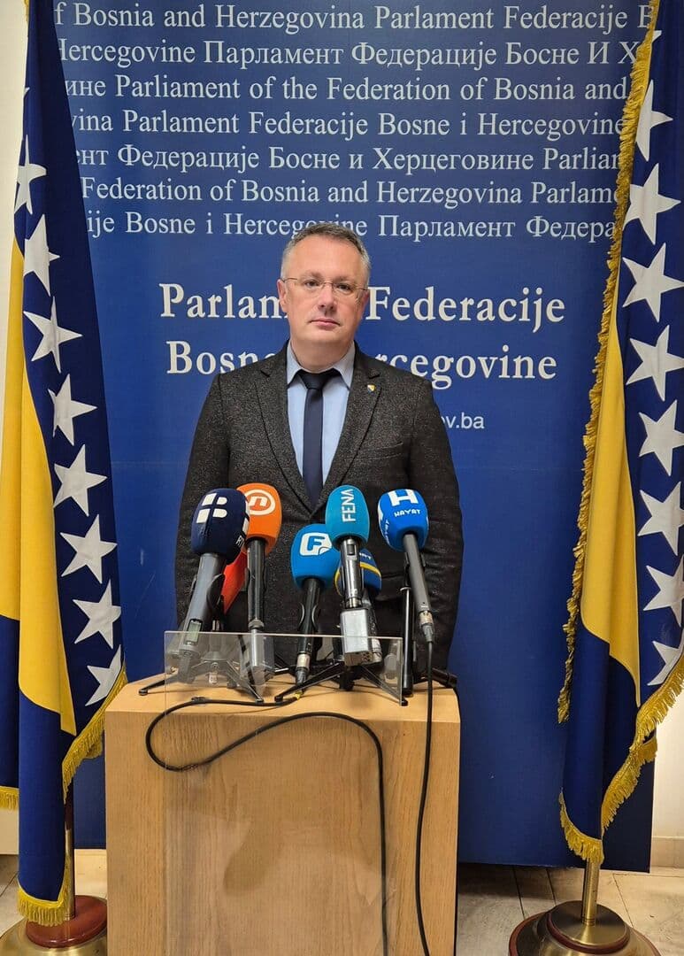 Kajan zahtijeva ujedinjenje dvije elektroprivrede. Iz EP HZ HB stigla odbijenica - slika 1