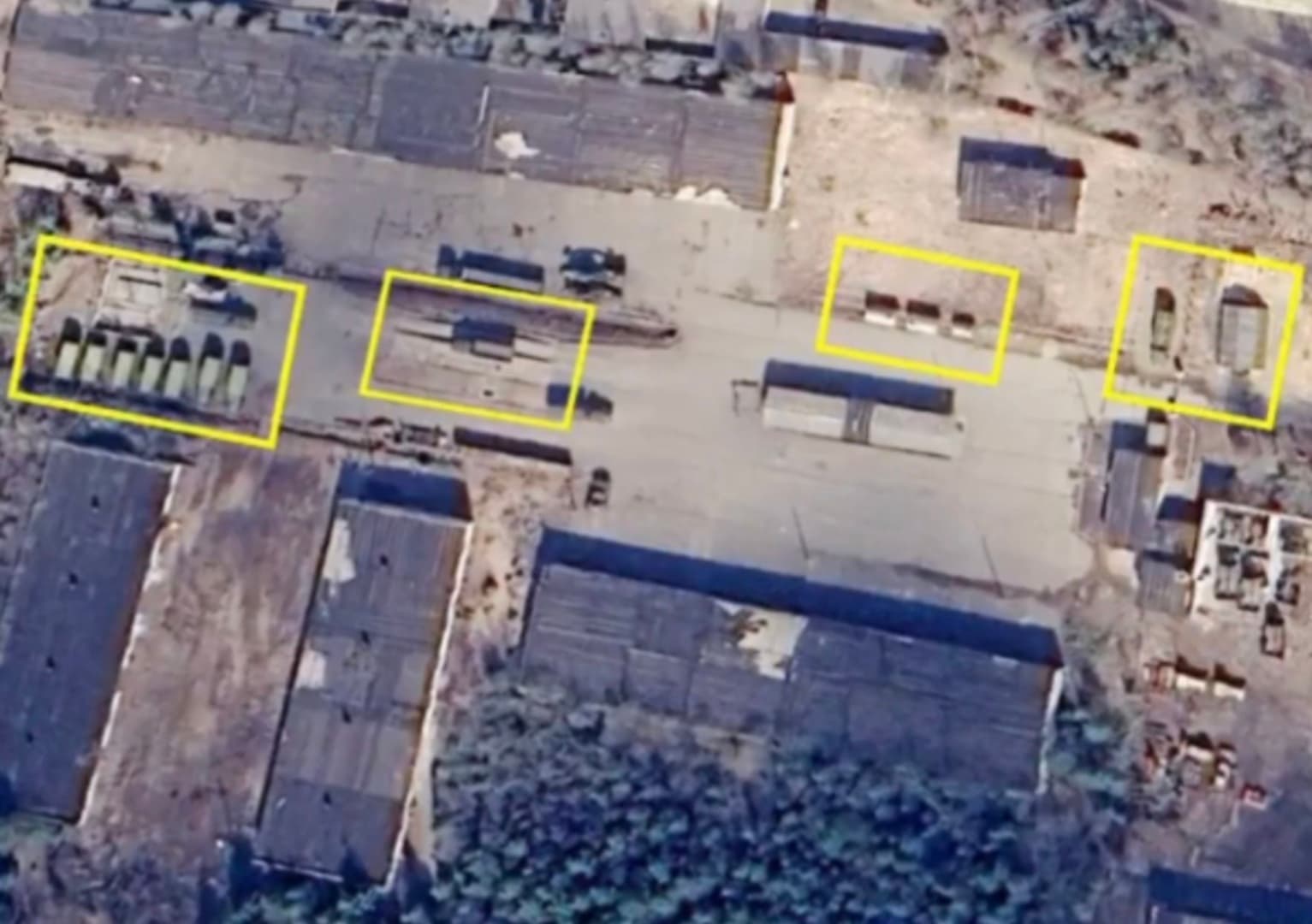 Satelitske snimke otkrivaju rusko gomilanje snaga kod finske granice - slika 1