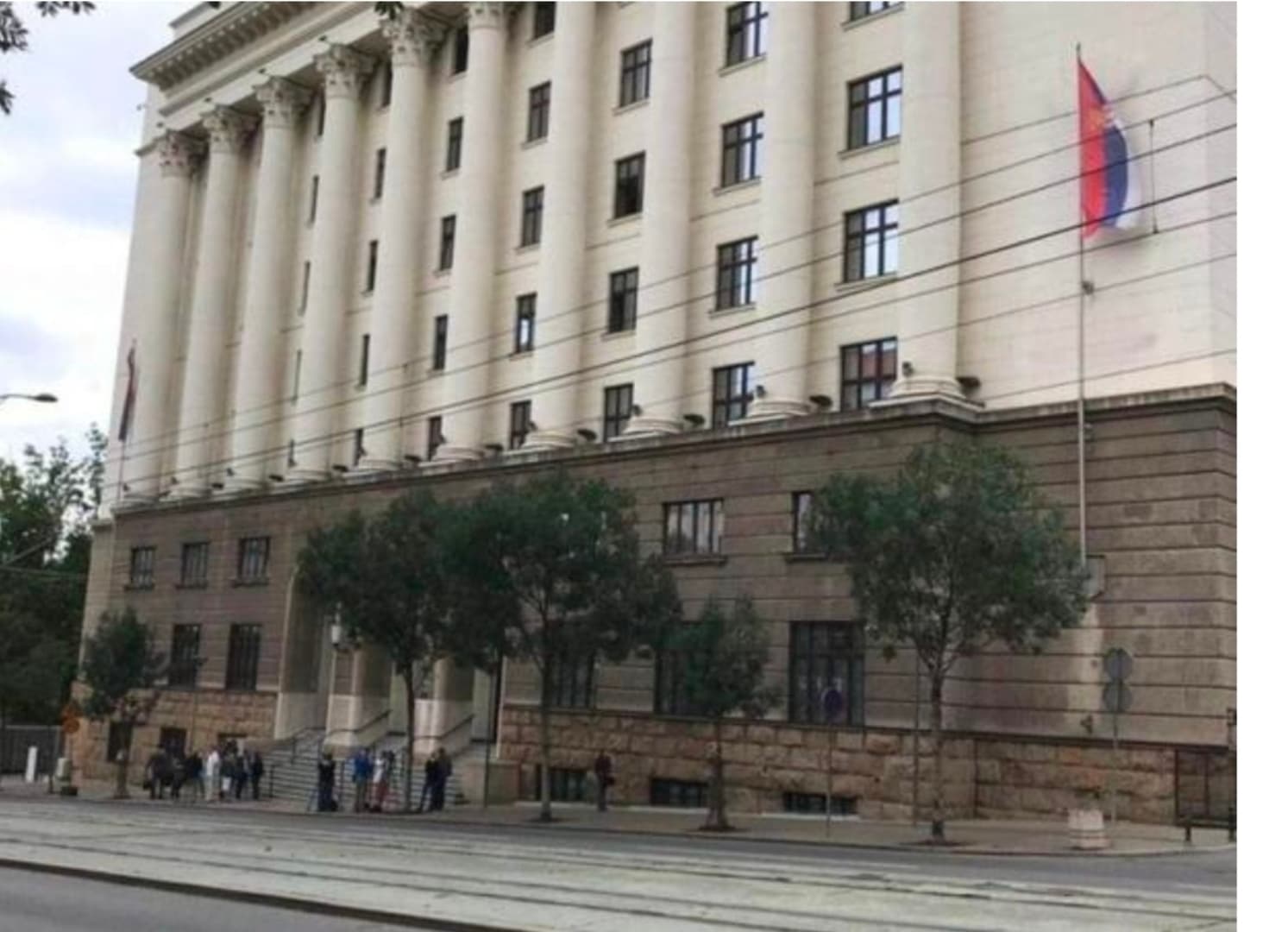 Sud u Beogradu ukinuo odluku o potvrđivanju optužnice za pad nadstrešnice u Novom Sadu - slika 1