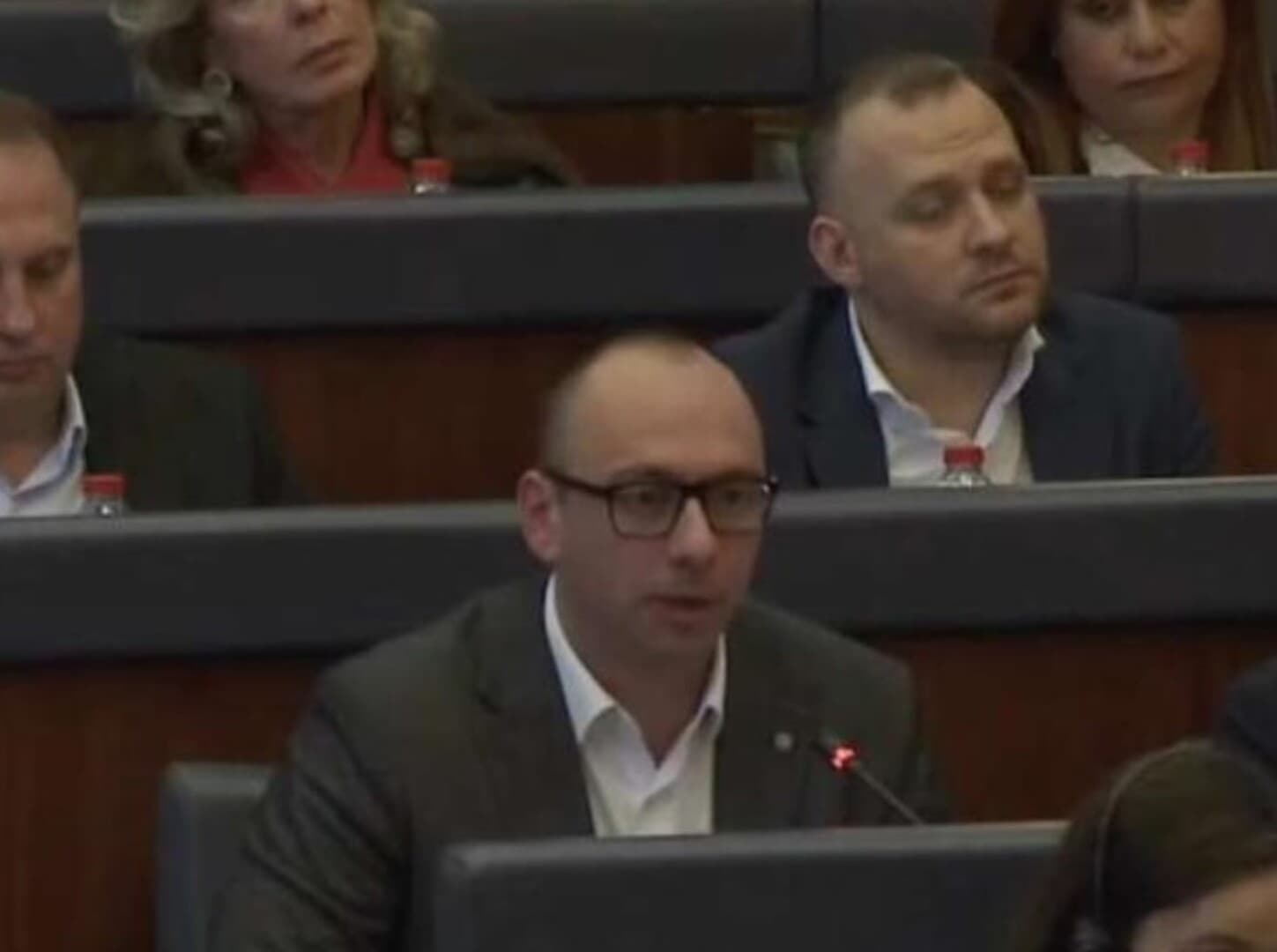 Srpska lista protiv budžeta Kosova: Nijedan cent za općine sa srpskom većinom - slika 1