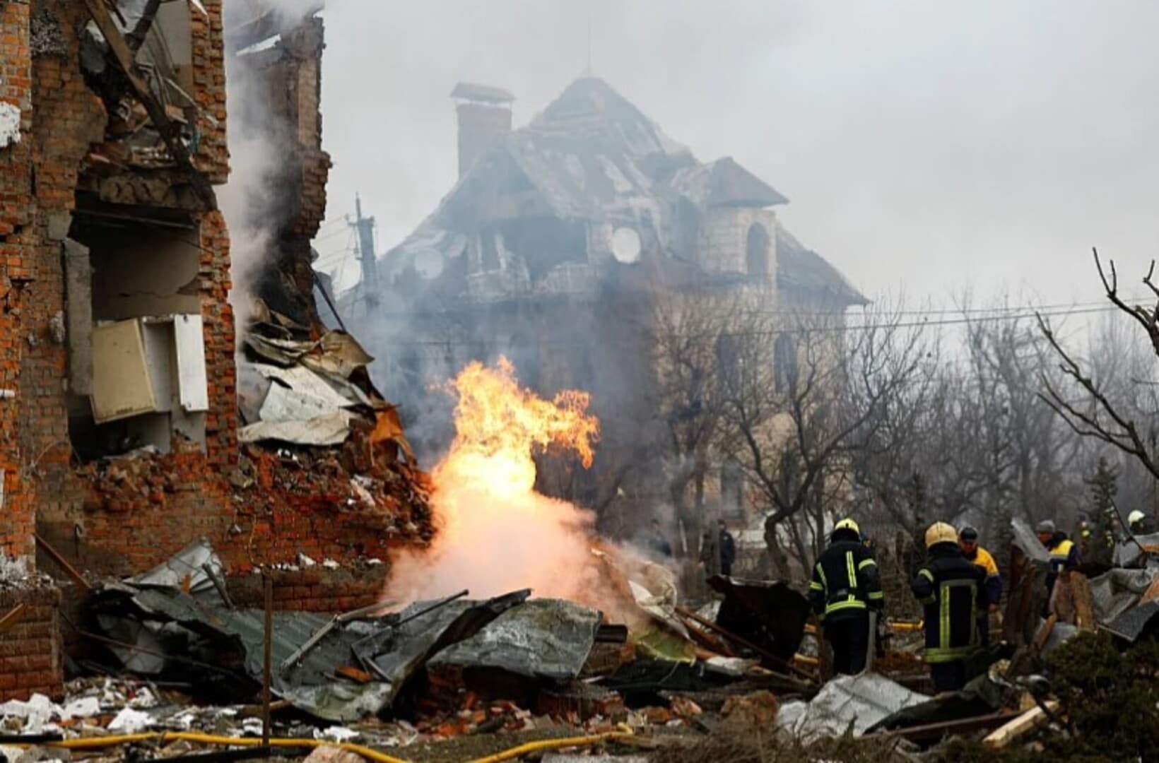 Rusija zasula Kijev raketama: Veliki broj ranjenih - slika 1