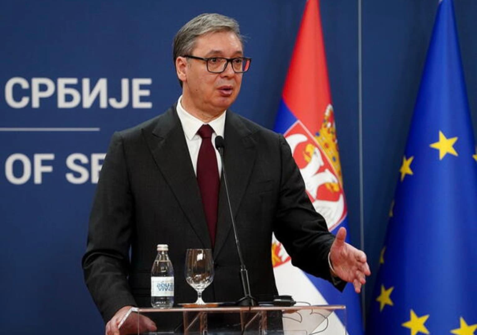 Vučić upozorio da bi globalni sukobi mogli završiti upotrebom nuklearnog oružja - slika 1