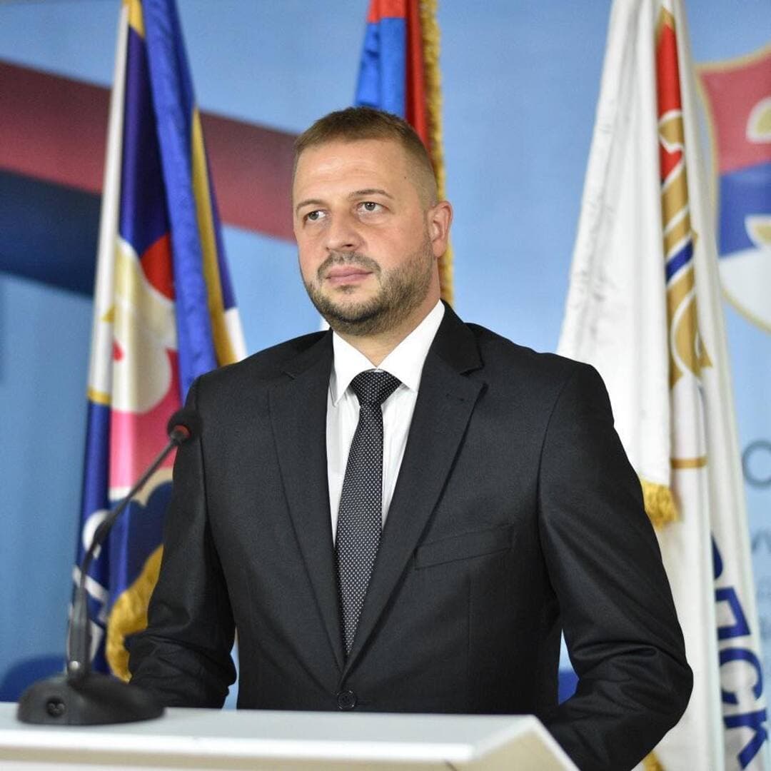 Nešković traži hitno ukidanje akciza na gorivo - slika 1