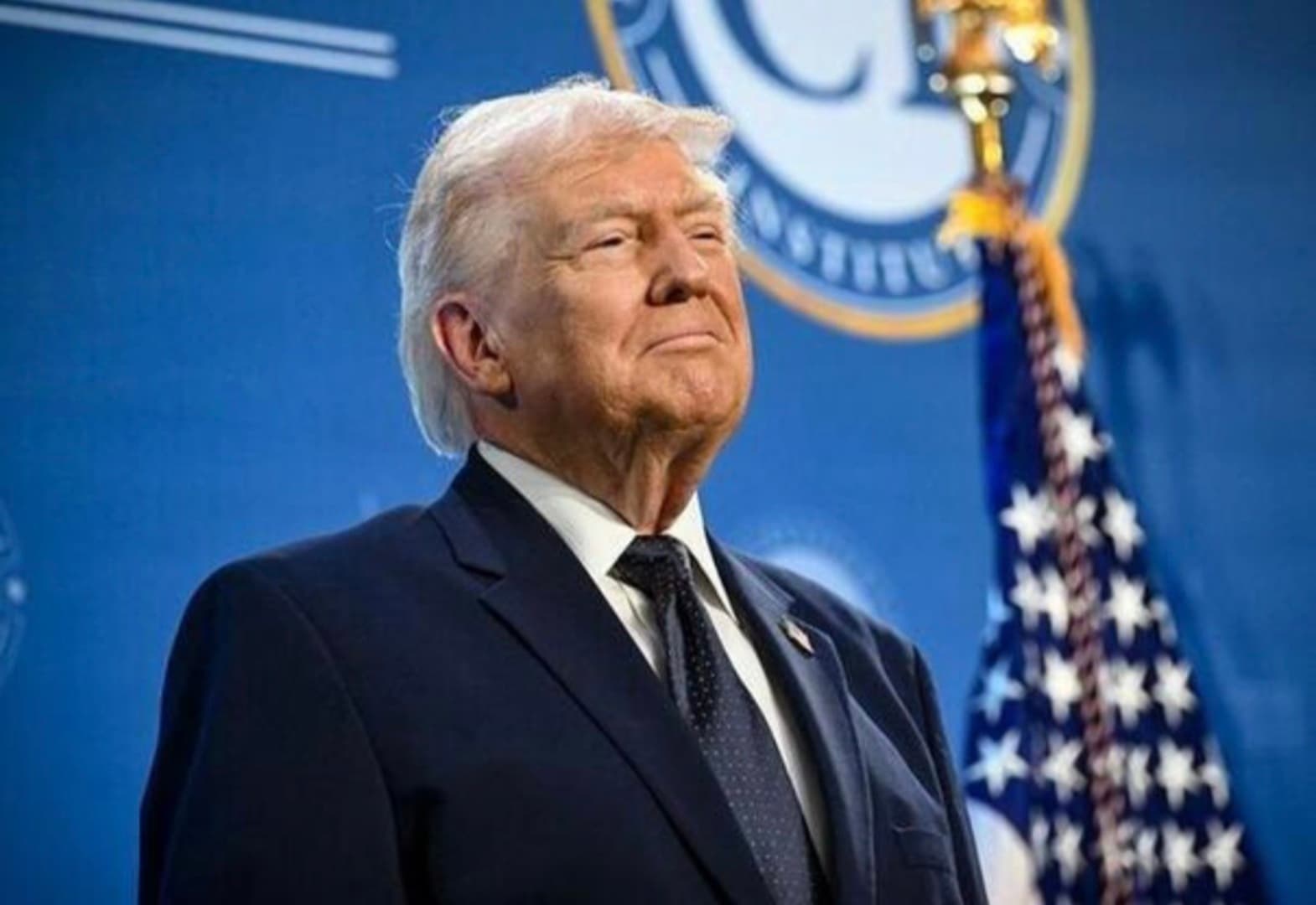 SLOBODAN PAD: Trumpova popularnost na rekordno malom nivou - slika 1