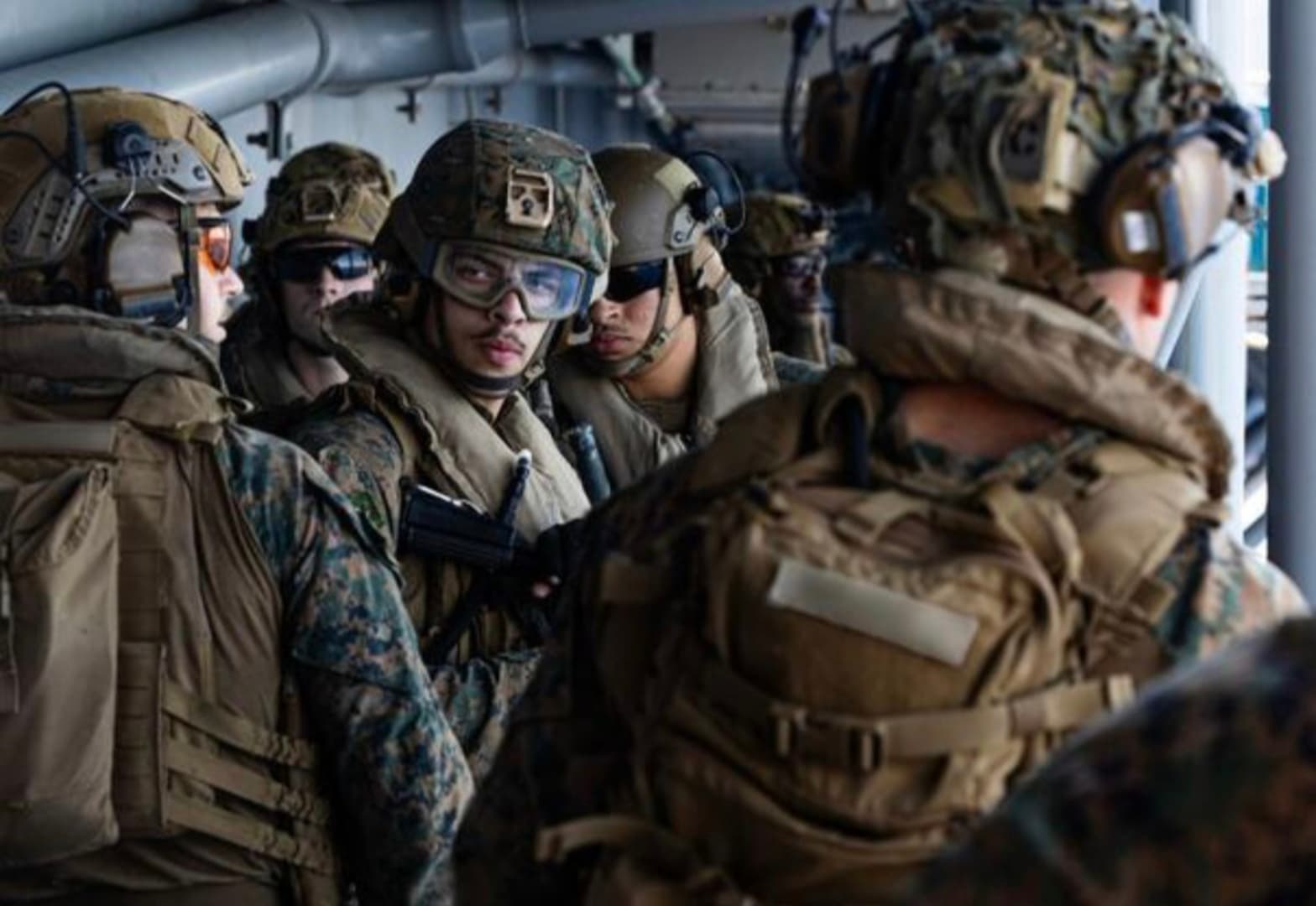 SAD rasporedile više od 50.000 vojnika na Bliski istok - slika 1