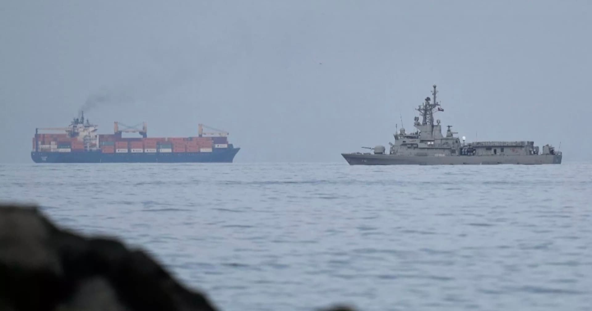 Iran pakistanskim brodovima odobrio prolaz kroz Hormuški moreuz - slika 1