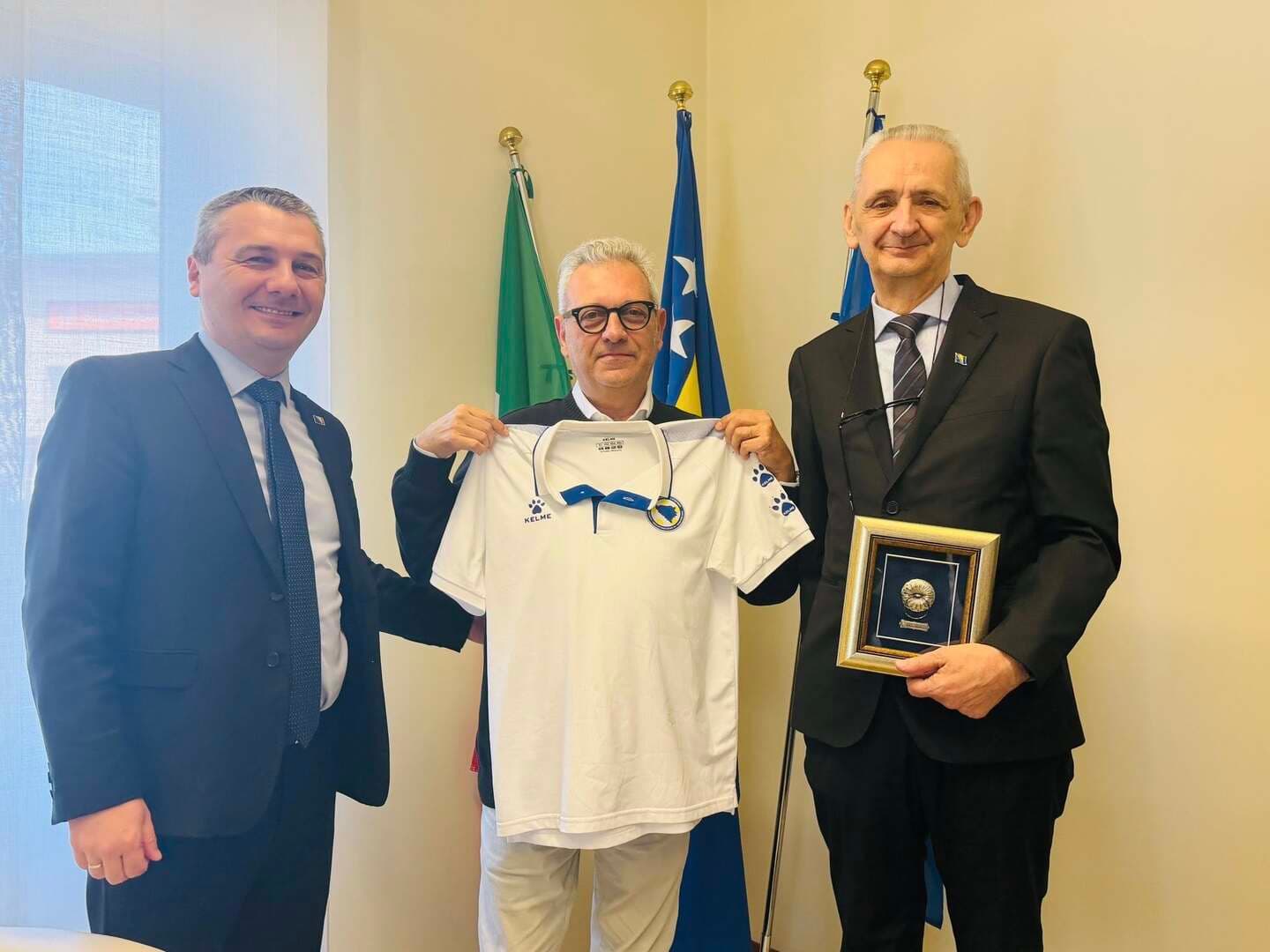 Dizdar u Milanu: Vlada Federacije Bosne i Hercegovine će pružiti svaki vid podrške... - slika 1