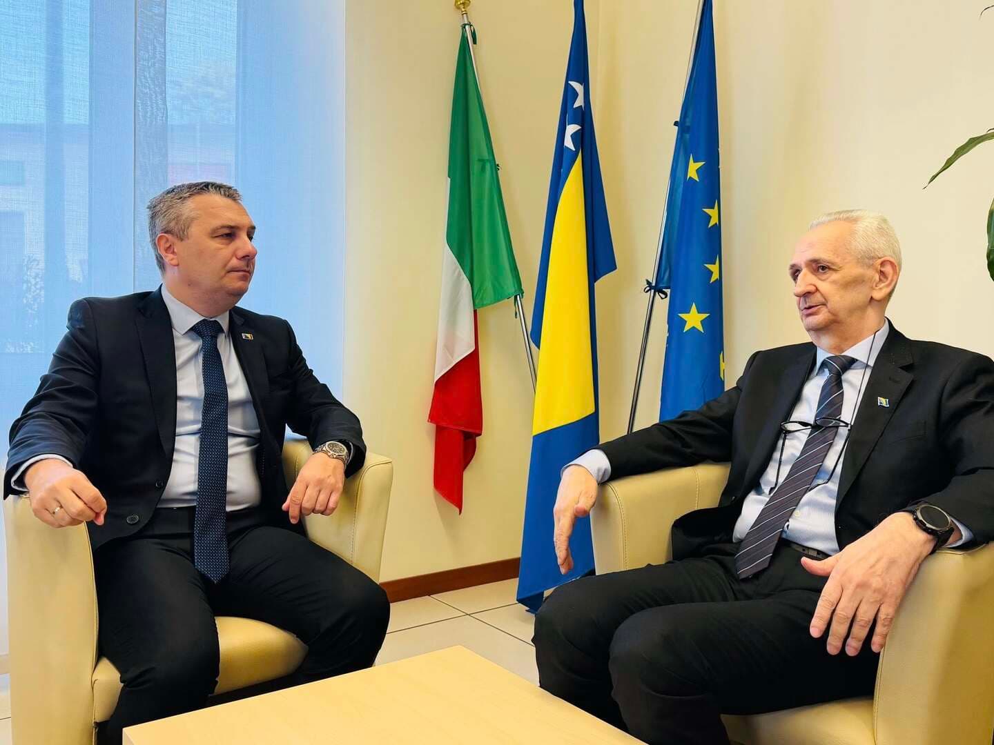 Dizdar u Milanu: Vlada Federacije Bosne i Hercegovine će pružiti svaki vid podrške... - slika 2