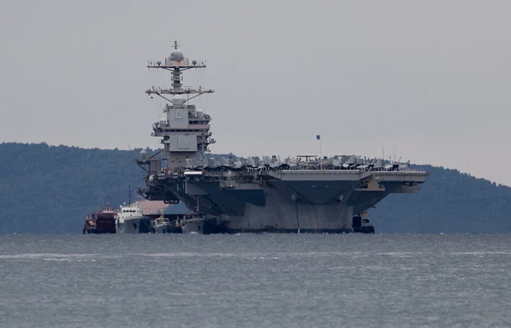 Najveći američki nosač aviona Gerald R. Ford popravljen nakon požara, vratio se u more - slika 1