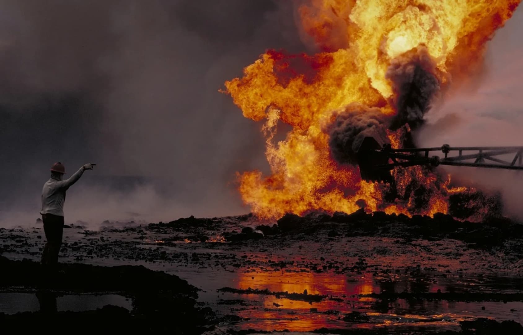 Iran napao mete u Kuvajtu, Bahreinu, Emiratima i Saudijskoj Arabiji - slika 1