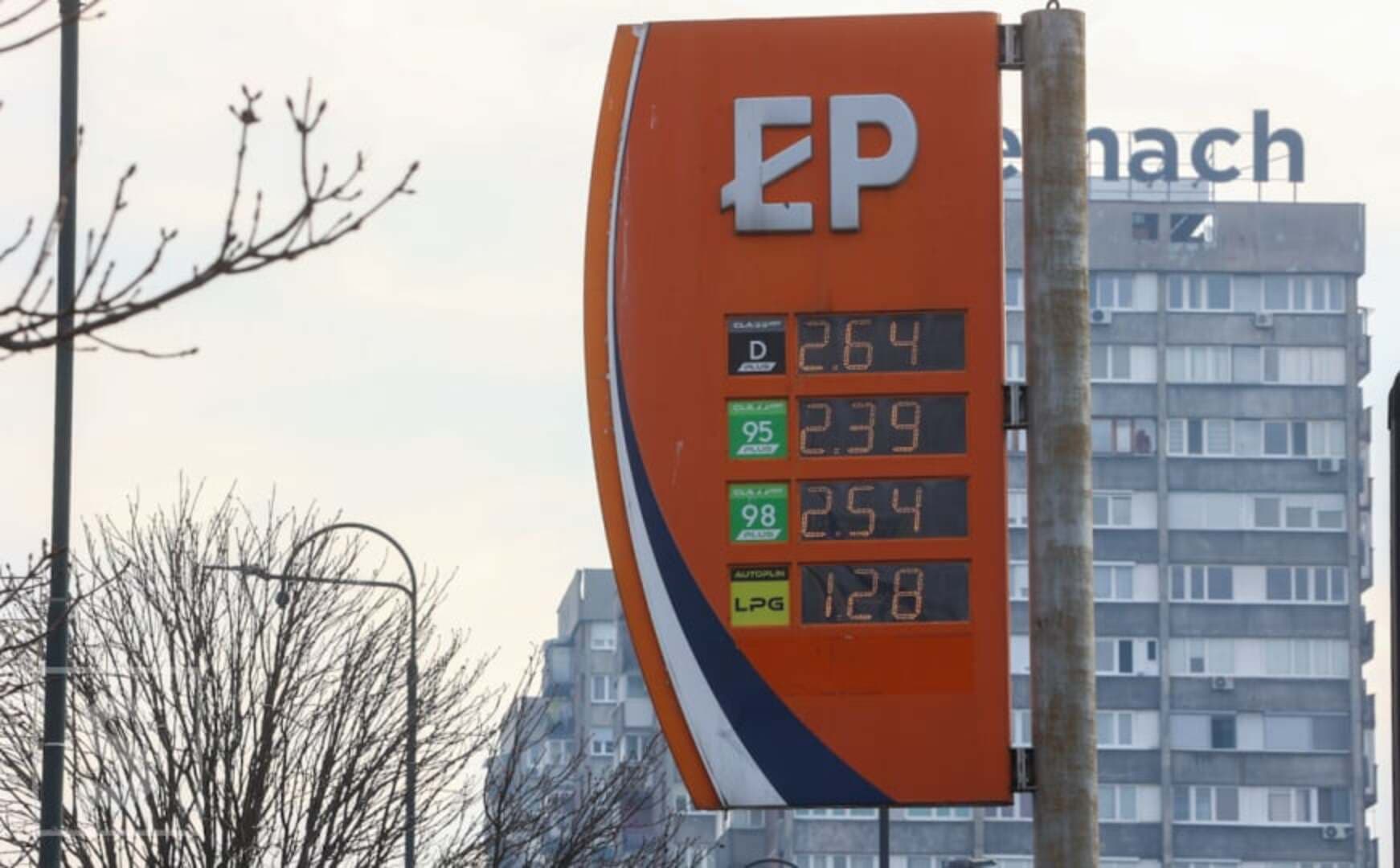 Stručnjak o padu cijena goriva u BiH: "Moramo biti strpljivi" - slika 1