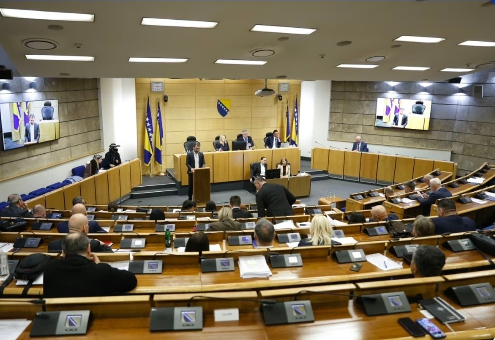 Predstavnički dom Parlamenta FBiH usvojio Zakon o južnoj interkonekciji - slika 1