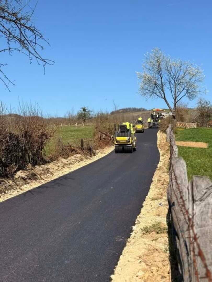 Dizdar: Nove ceste Ahmićima - slika 1