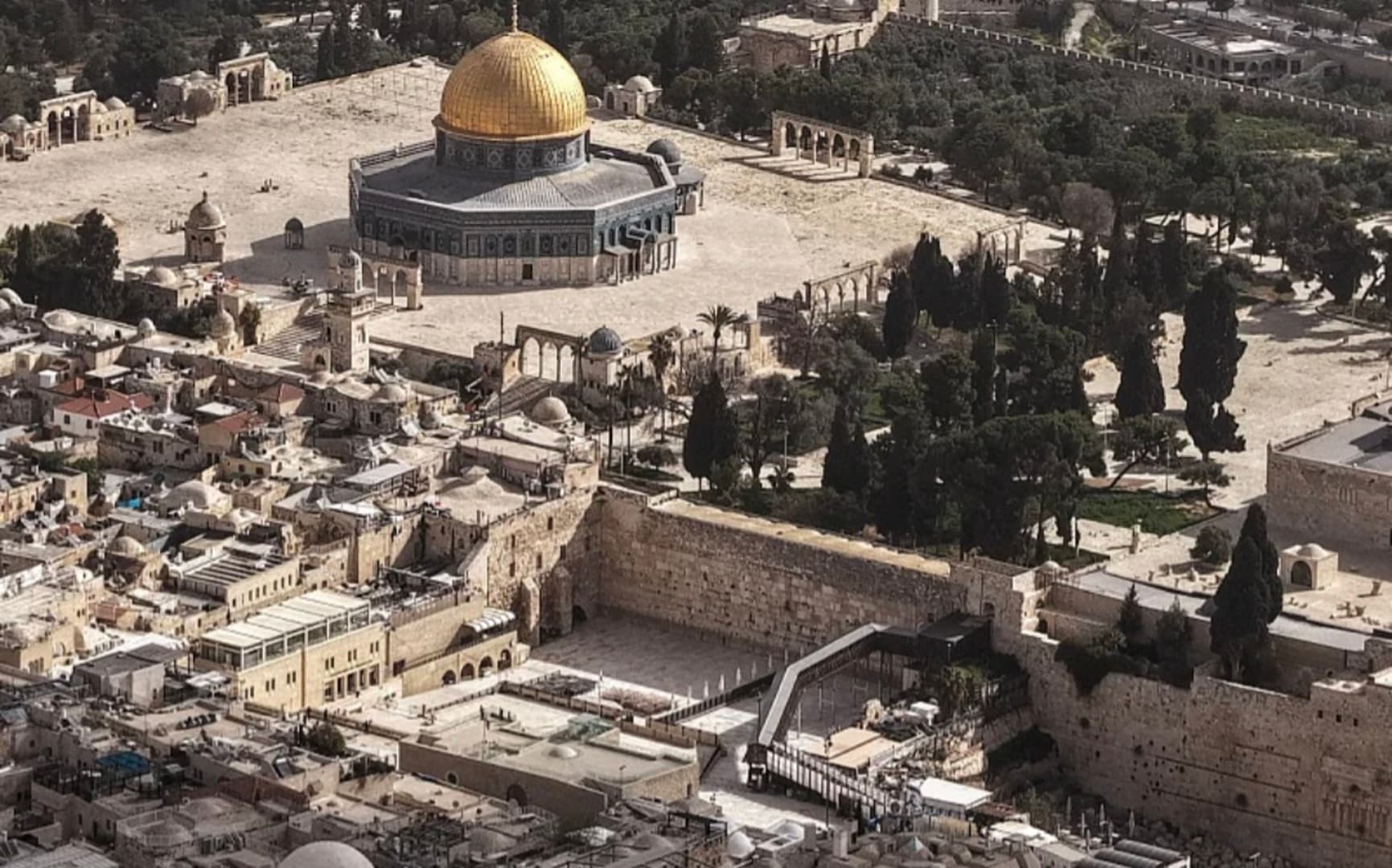 Izraelci otvorili kompleks džamije Al-Aqsa nakon višesedmične zabrane - slika 1
