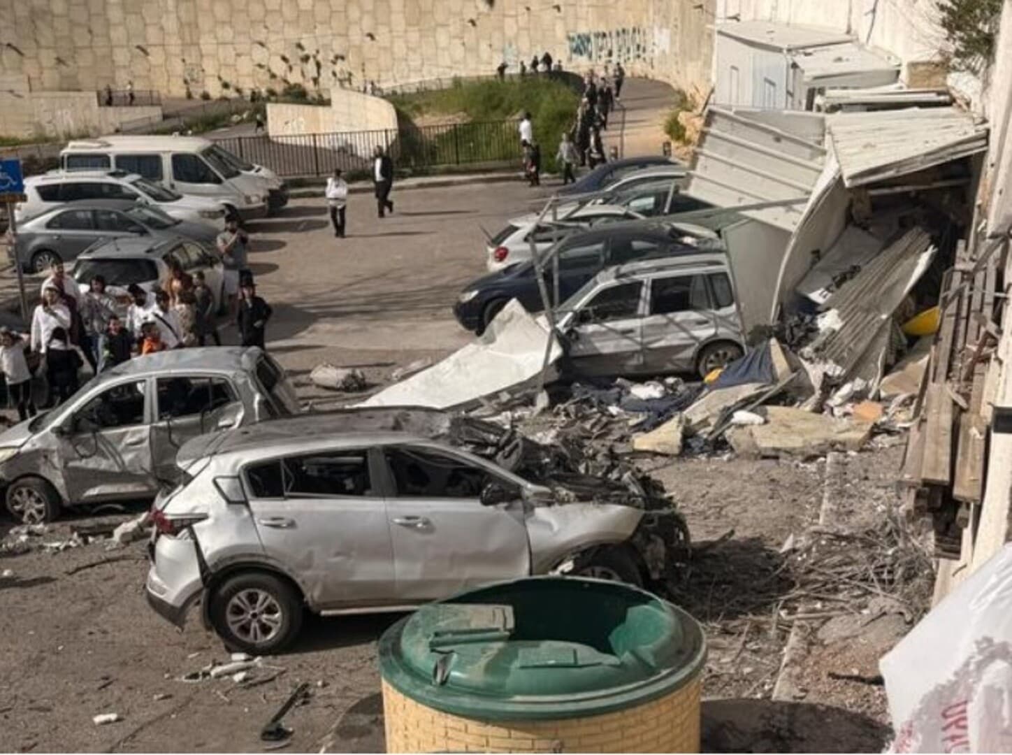 Hezbollah ispalio 30 raketa na više izraelskih gradova - slika 1