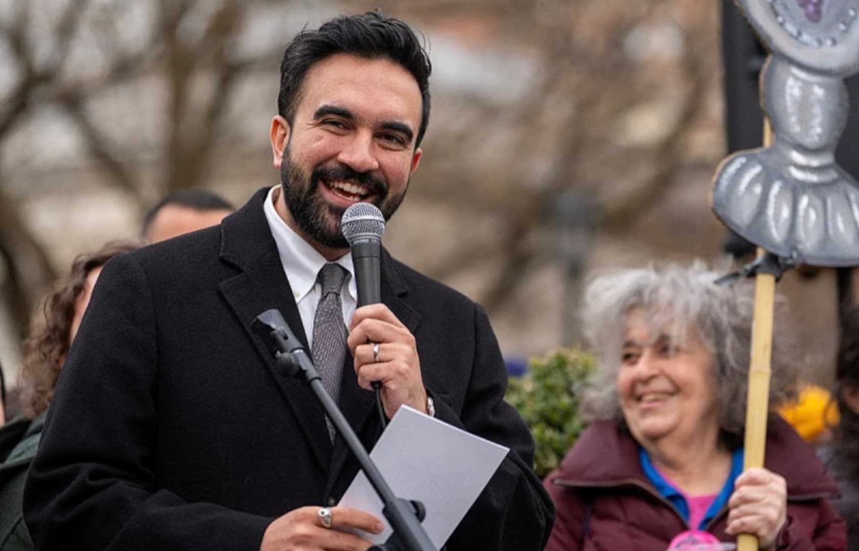 "Trošimo desetine milijardi dolara da ubijamo ljude" - slika 1