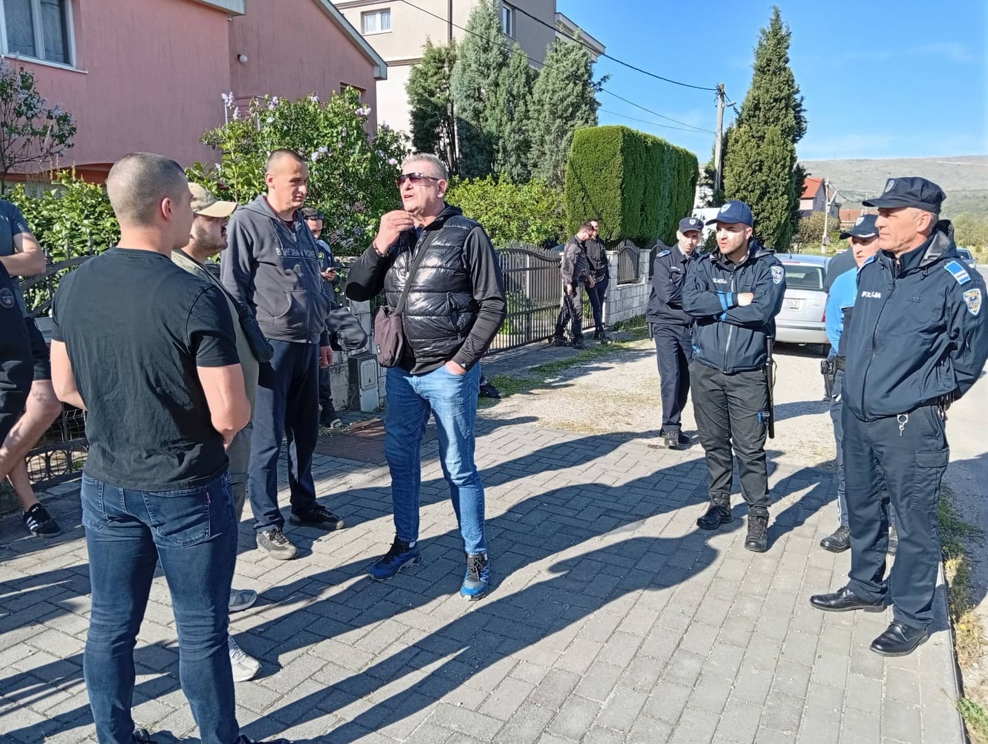 Kajan traži odgovornost zbog dešavanja u Mostaru - slika 12