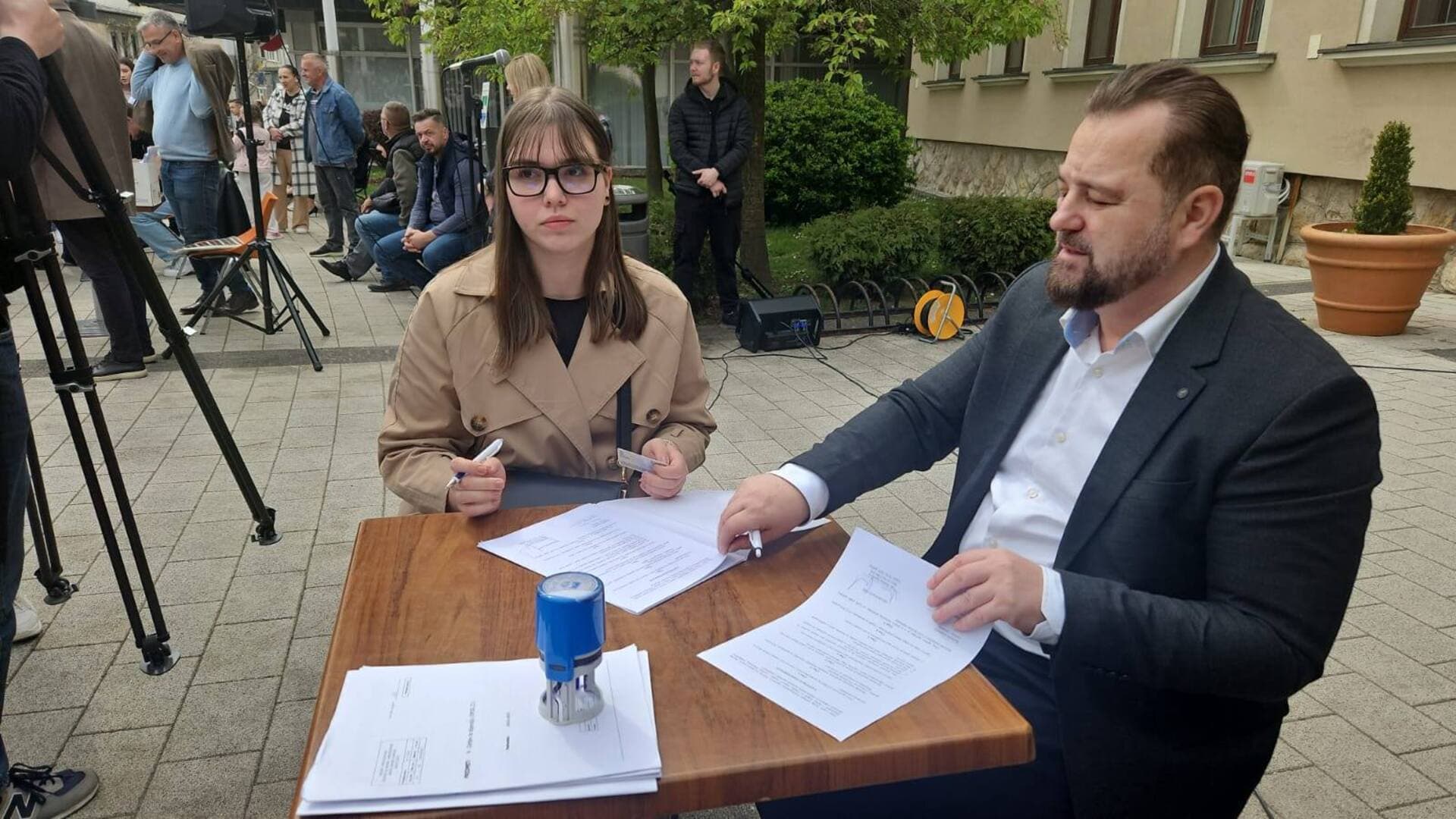 Grad Cazin dodijelio 282 stipendije studentima - slika 1