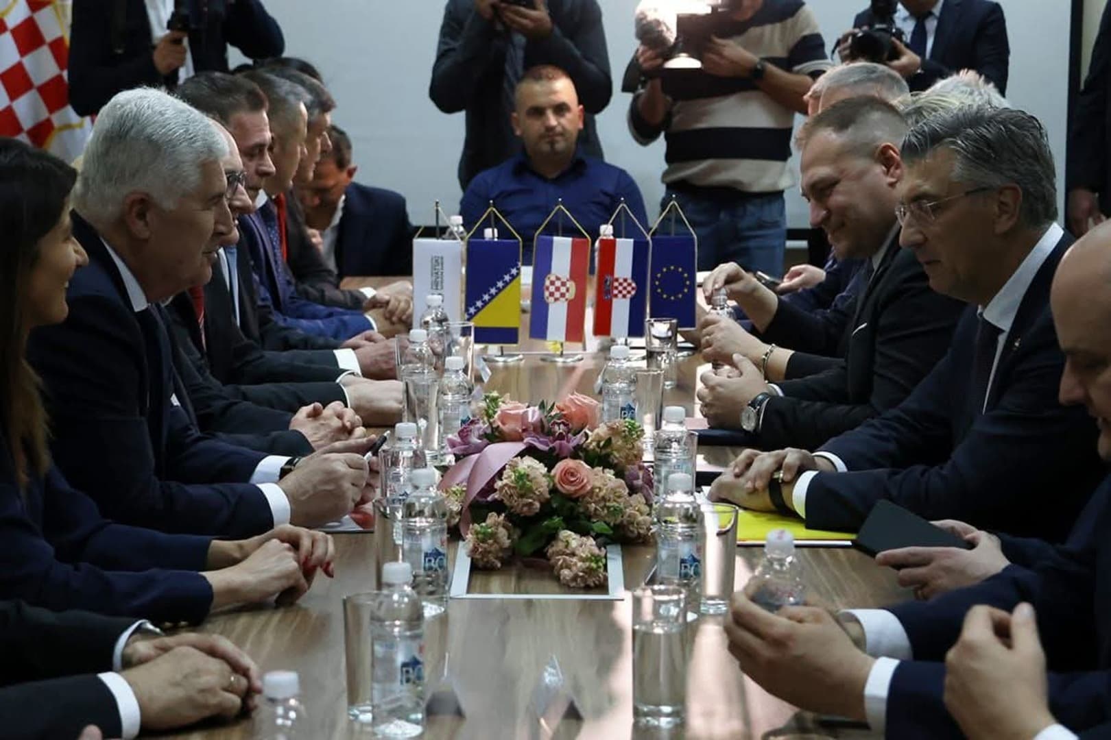 Pokret HUM demantuje navode o podršci kandidatkinji HDZ-a za Predsjedništvo BiH - slika 1