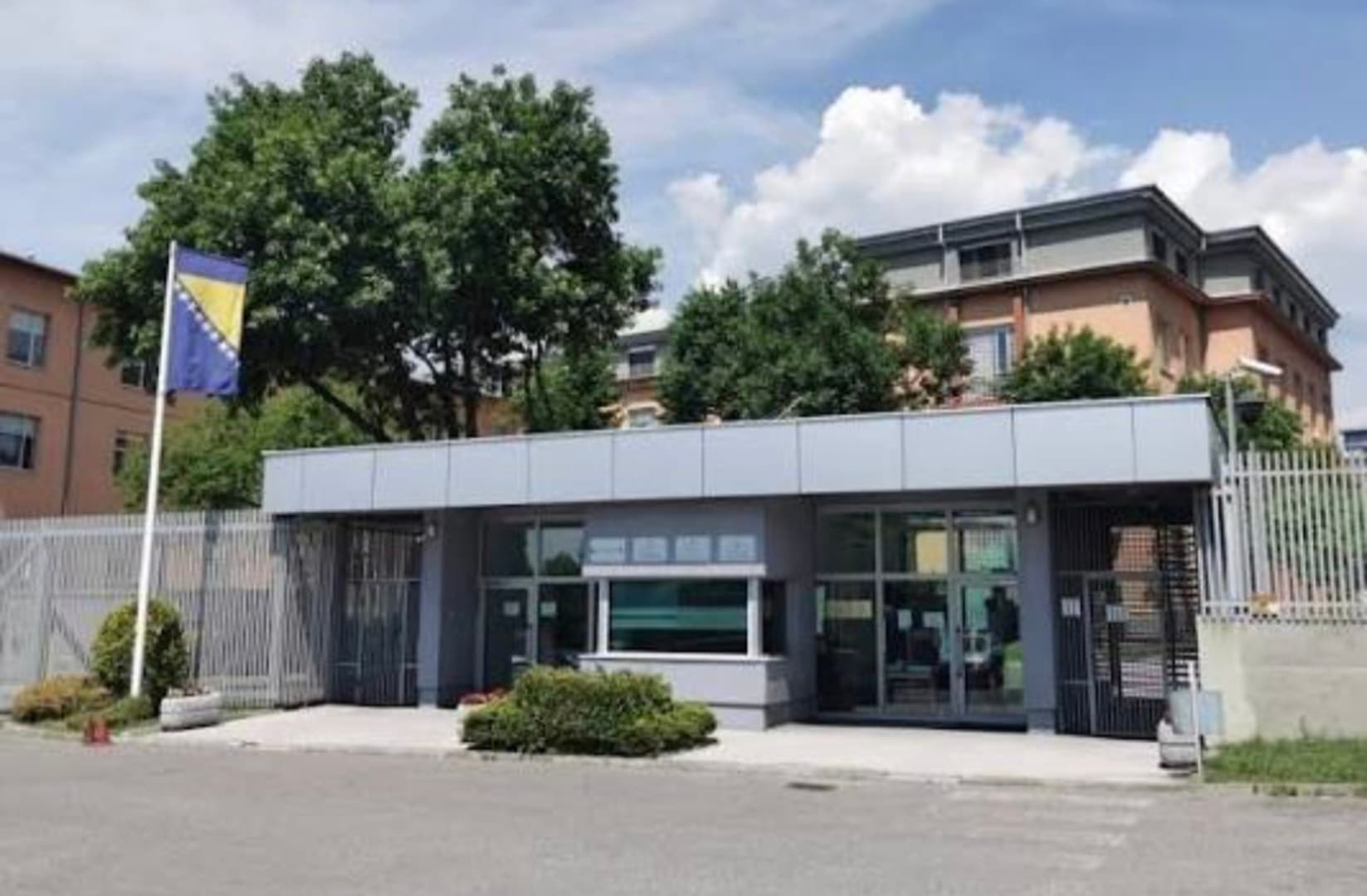 Uhapšen uposlenik Suda BiH, osumnjičen da je ukrao veći iznos novca - slika 1