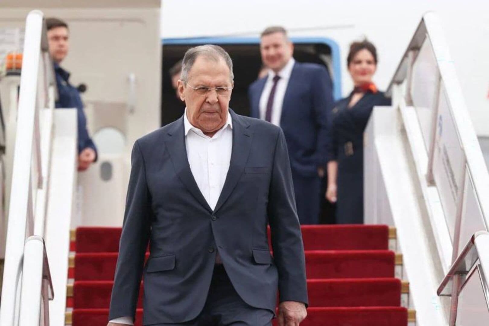 Lavrov: EU želi da Srbija bude tampon zona protiv Rusije - slika 1
