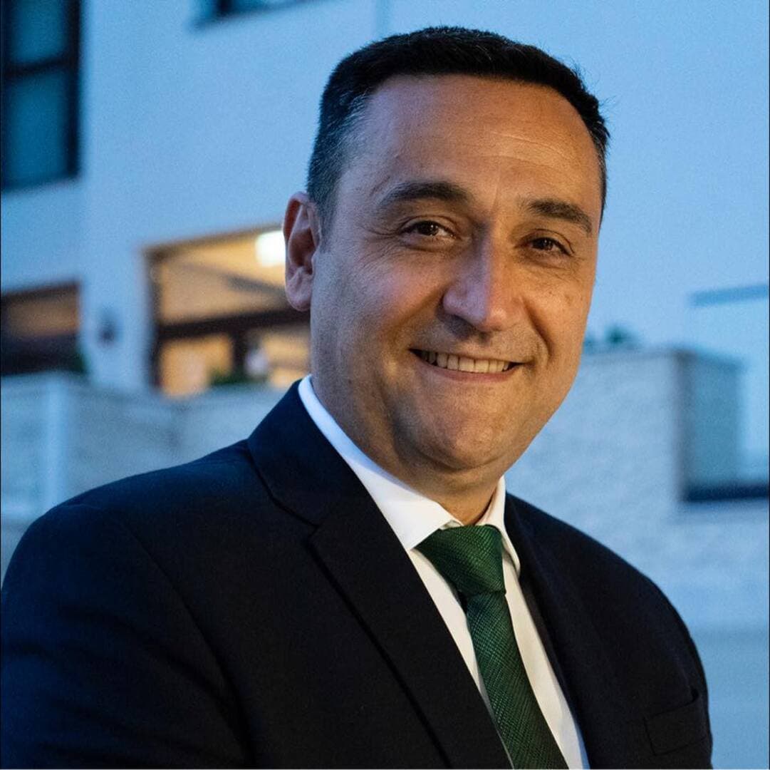 Smijenjen još jedan Bošnjak u Gradskoj upravi Mostara. On se oglasio! - slika 1