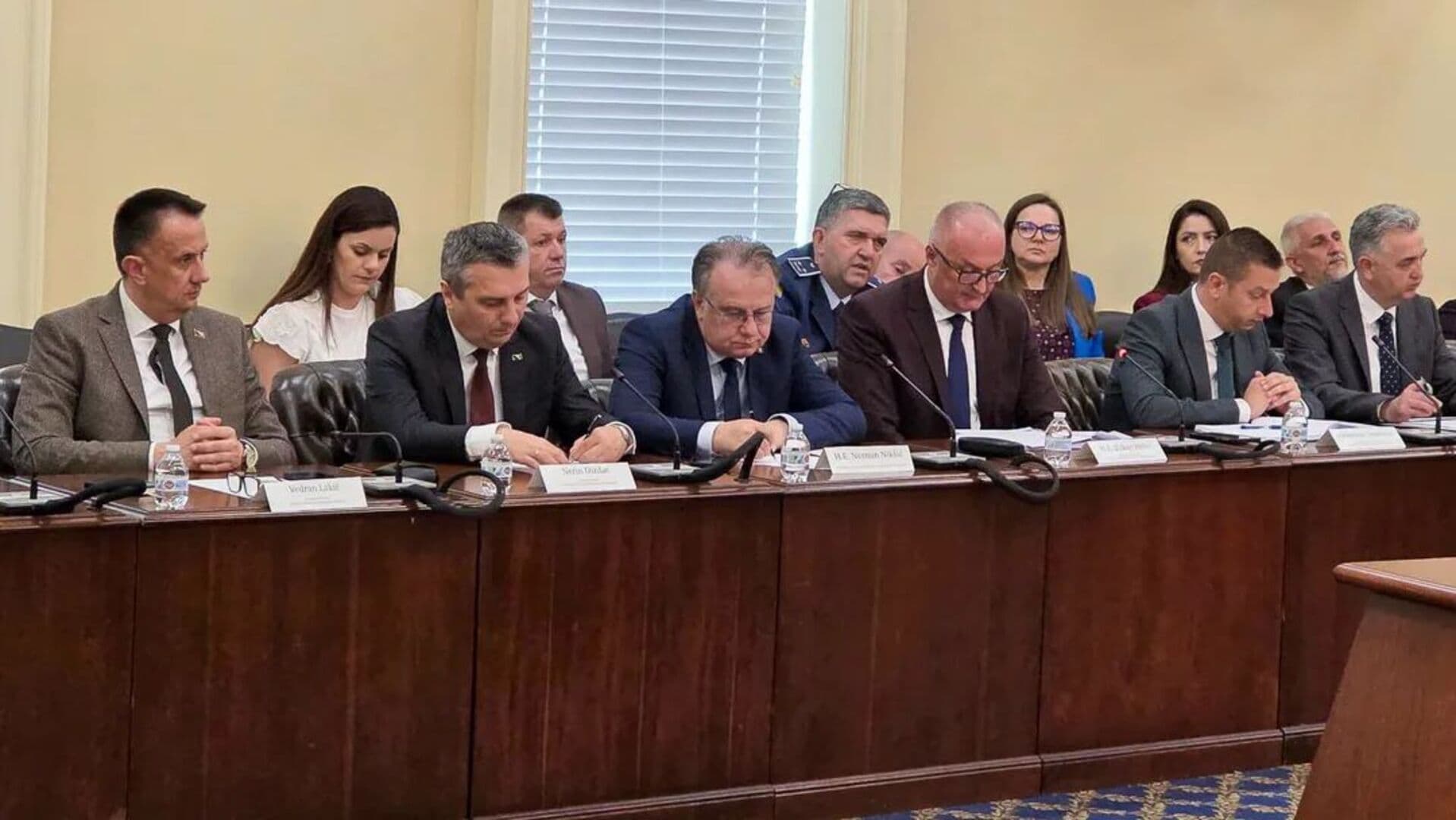 Delegacija Vlade FBiH predvođena premijerom Nikšićem sa zvaničnicima Merilenda... - slika 1