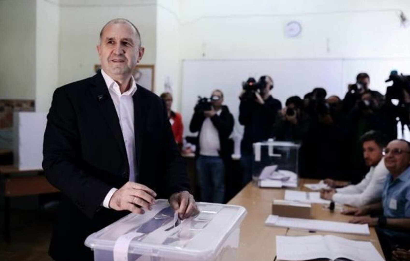 Najveća podrška Rumenu Radovu na izborima u Bugarskoj - slika 1