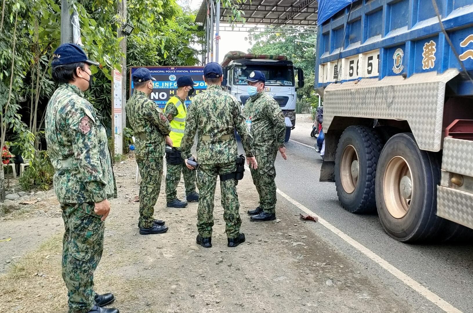 U božićnoj proslavi šestero mrtvih - slika 1