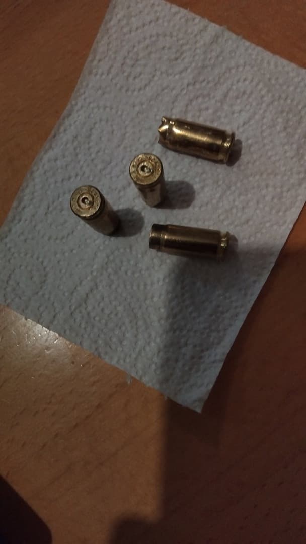 ZA DLAKU IZBJEGNUTA TRAGEDIJA: SDA pucala na kuću kandidata BHI-KF za vijeće! - slika 1