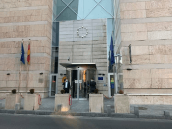 EU osudila napad u Stocu